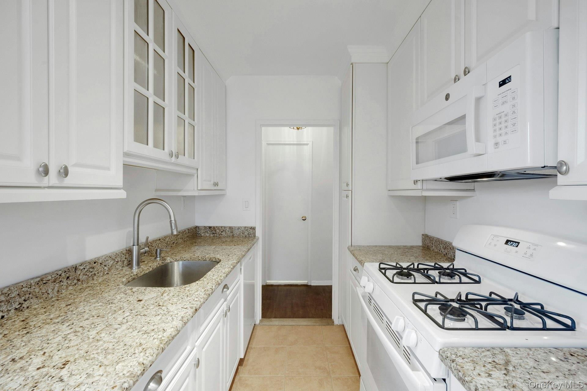 #8 photo, 260 Garth Road, Scarsdale , NY 10583