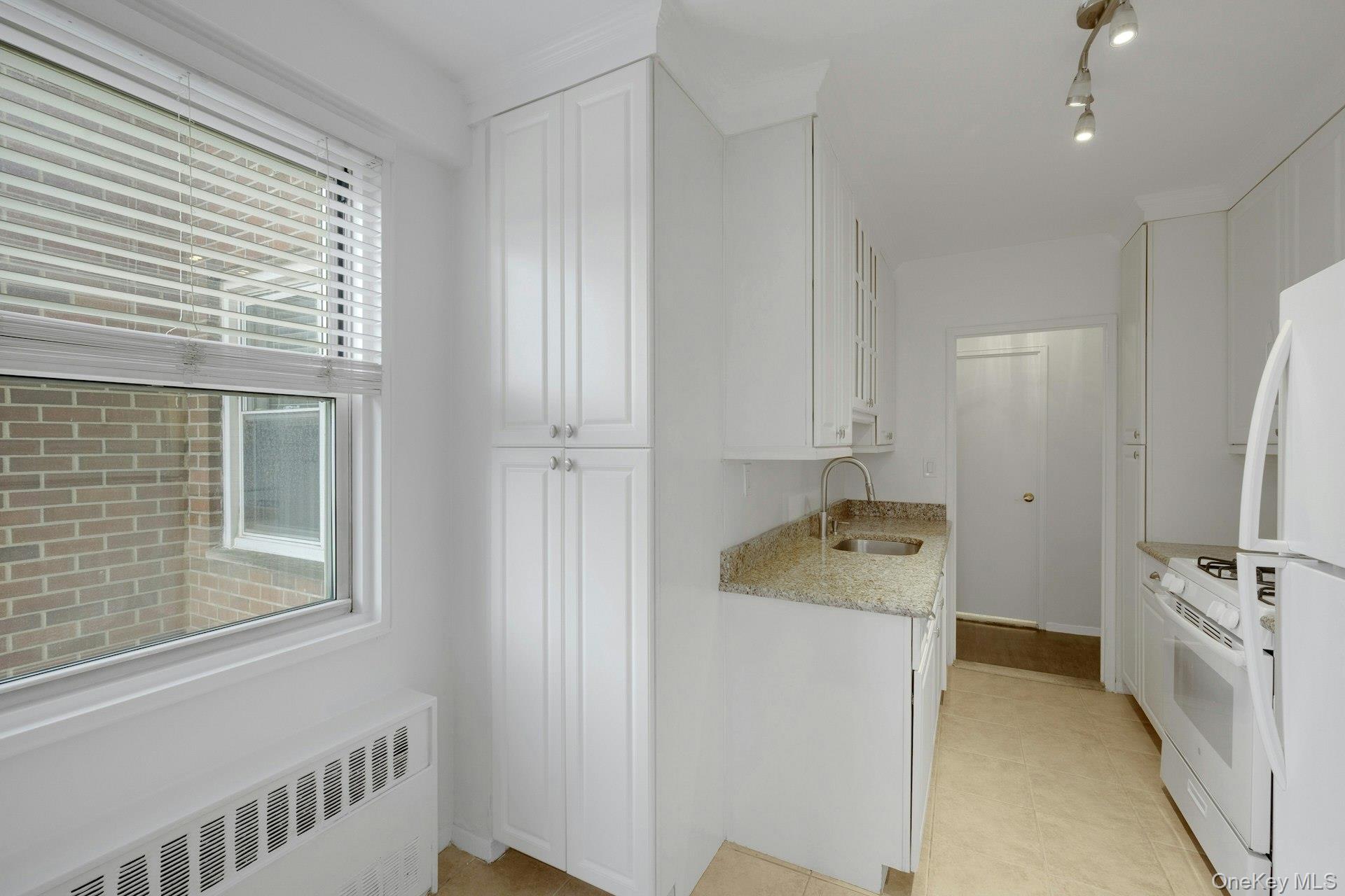 #9 photo, 260 Garth Road, Scarsdale , NY 10583