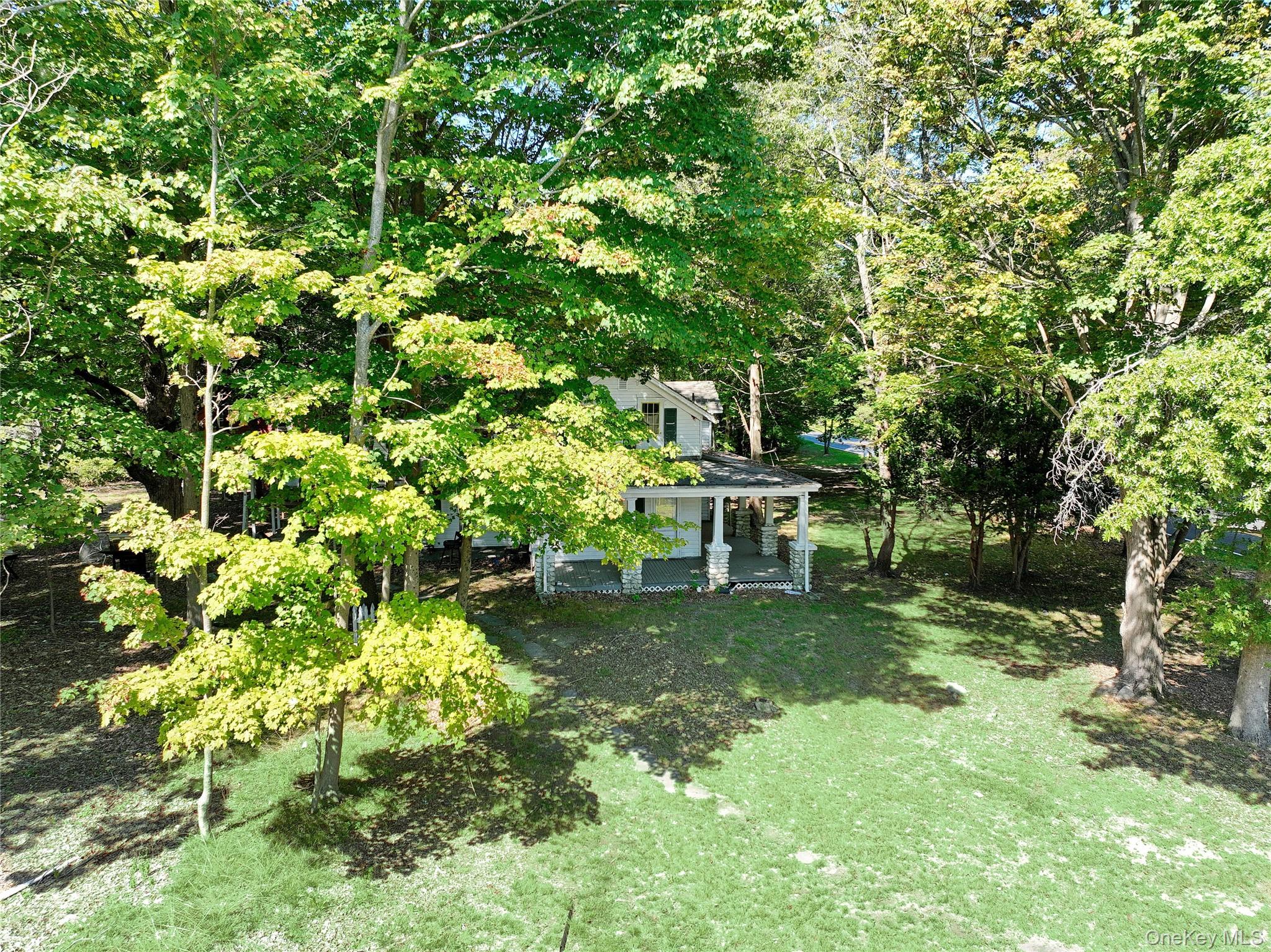 #1 photo, 4 Bellows, Chestnut Ridge , NY 10952