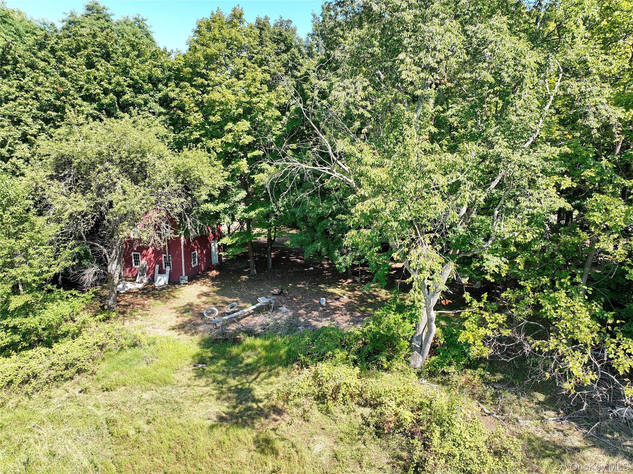 #13 photo, 4 Bellows, Chestnut Ridge , NY 10952