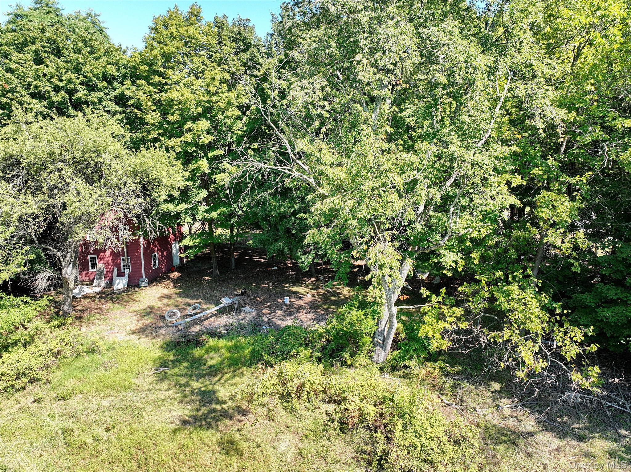 #14 photo, 4 Bellows, Chestnut Ridge , NY 10952