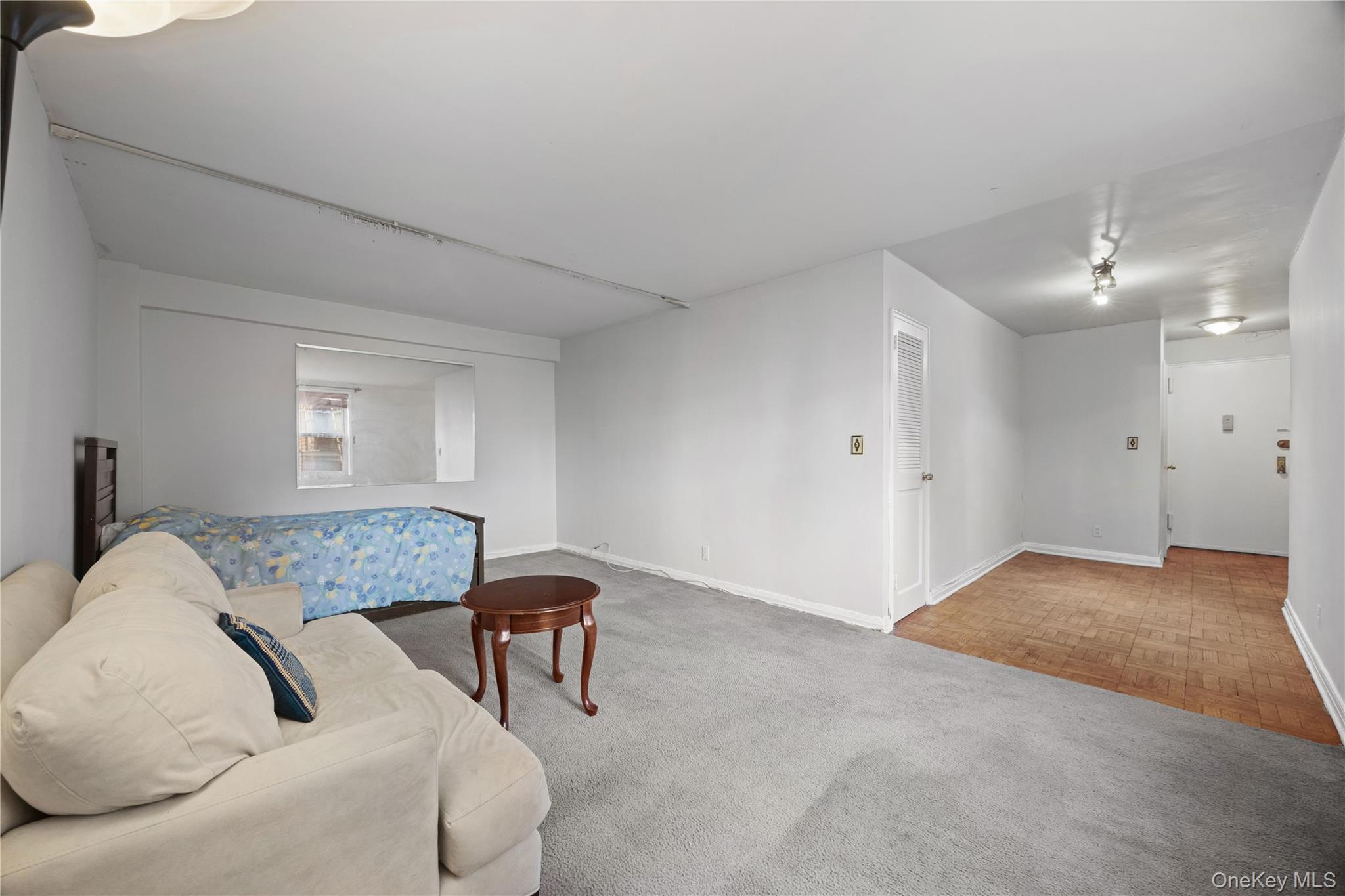 #8 photo, 480 Riverdale, Yonkers , NY 10705