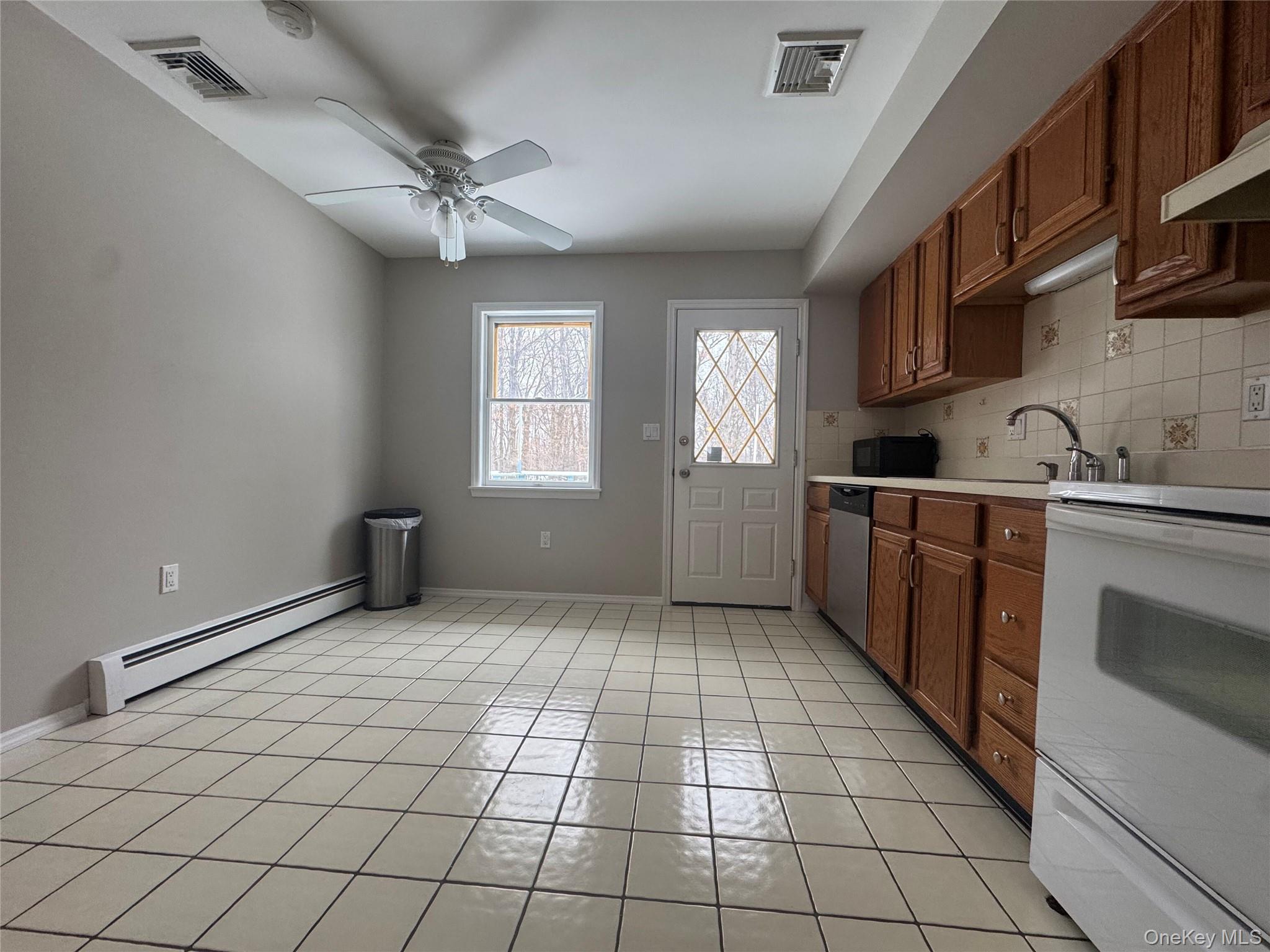 #4 photo, 2217 State Route 300, Wallkill , NY 12589