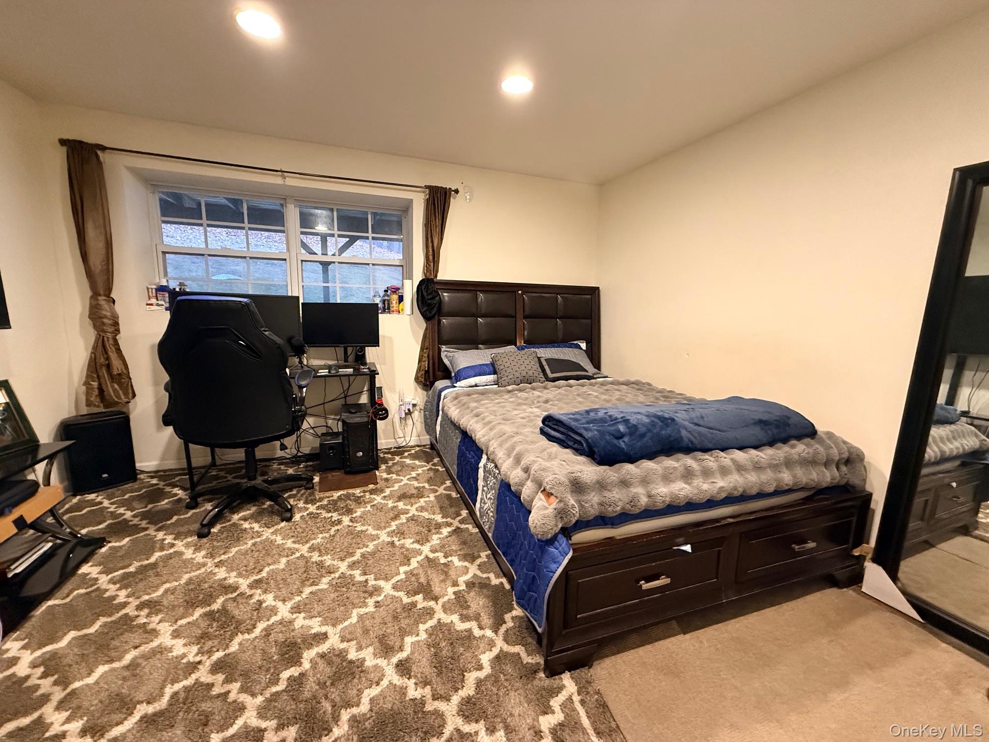 #20 photo, 2 Marilyn Court, Highland Mills , NY 10930