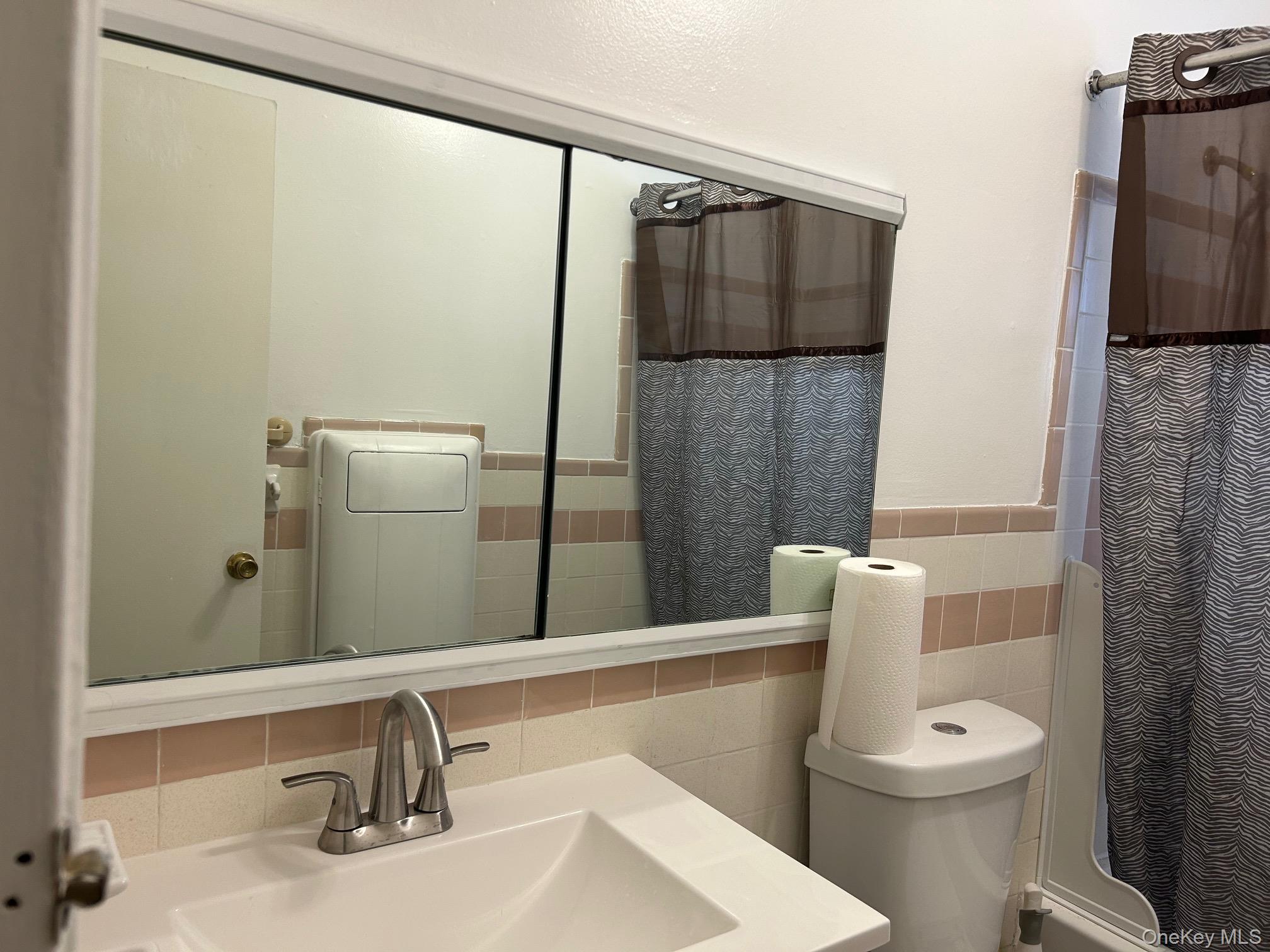 #13 photo, 122 Sneden Place, Spring Valley , NY 10977