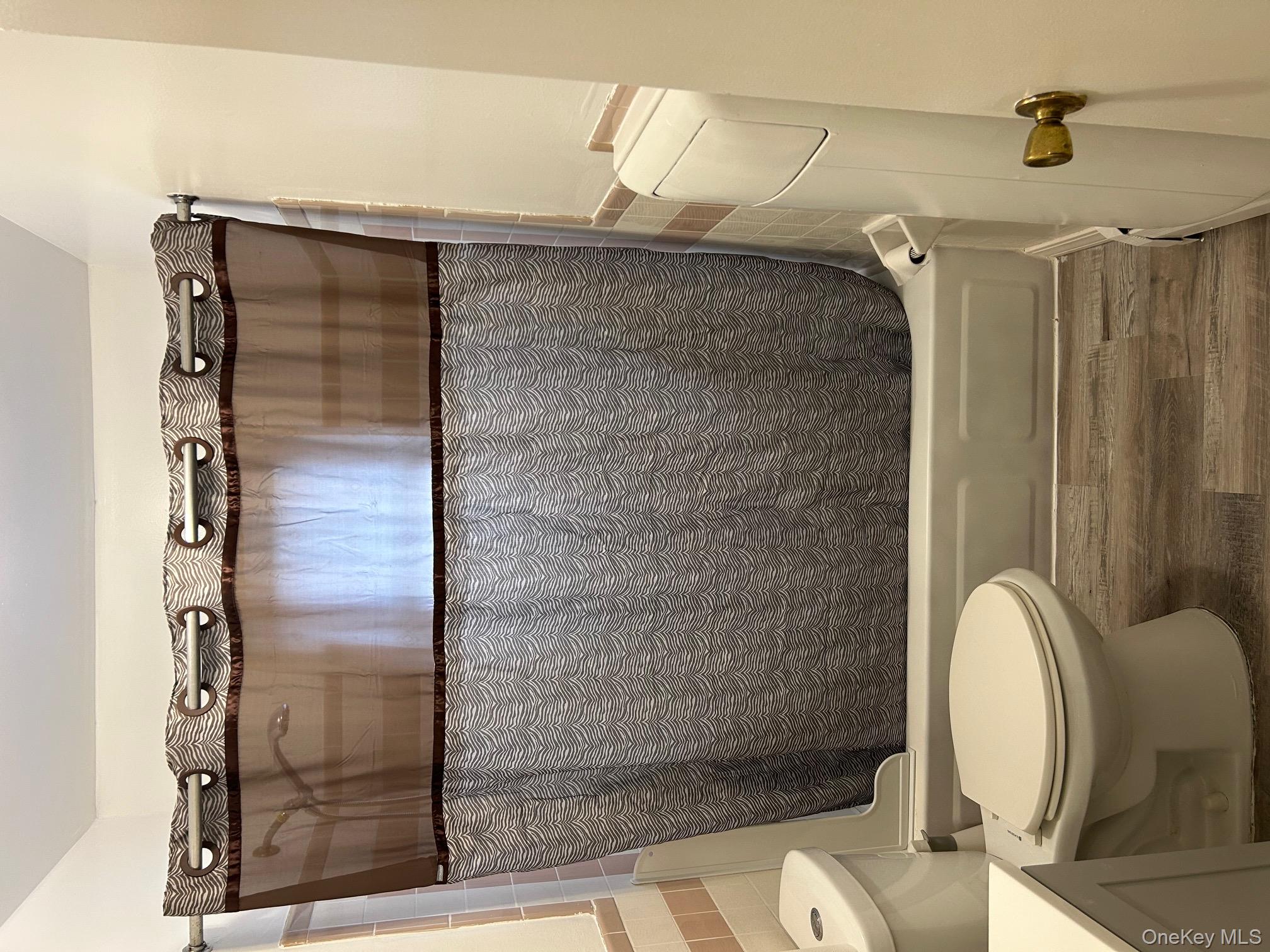 #20 photo, 122 Sneden Place, Spring Valley , NY 10977