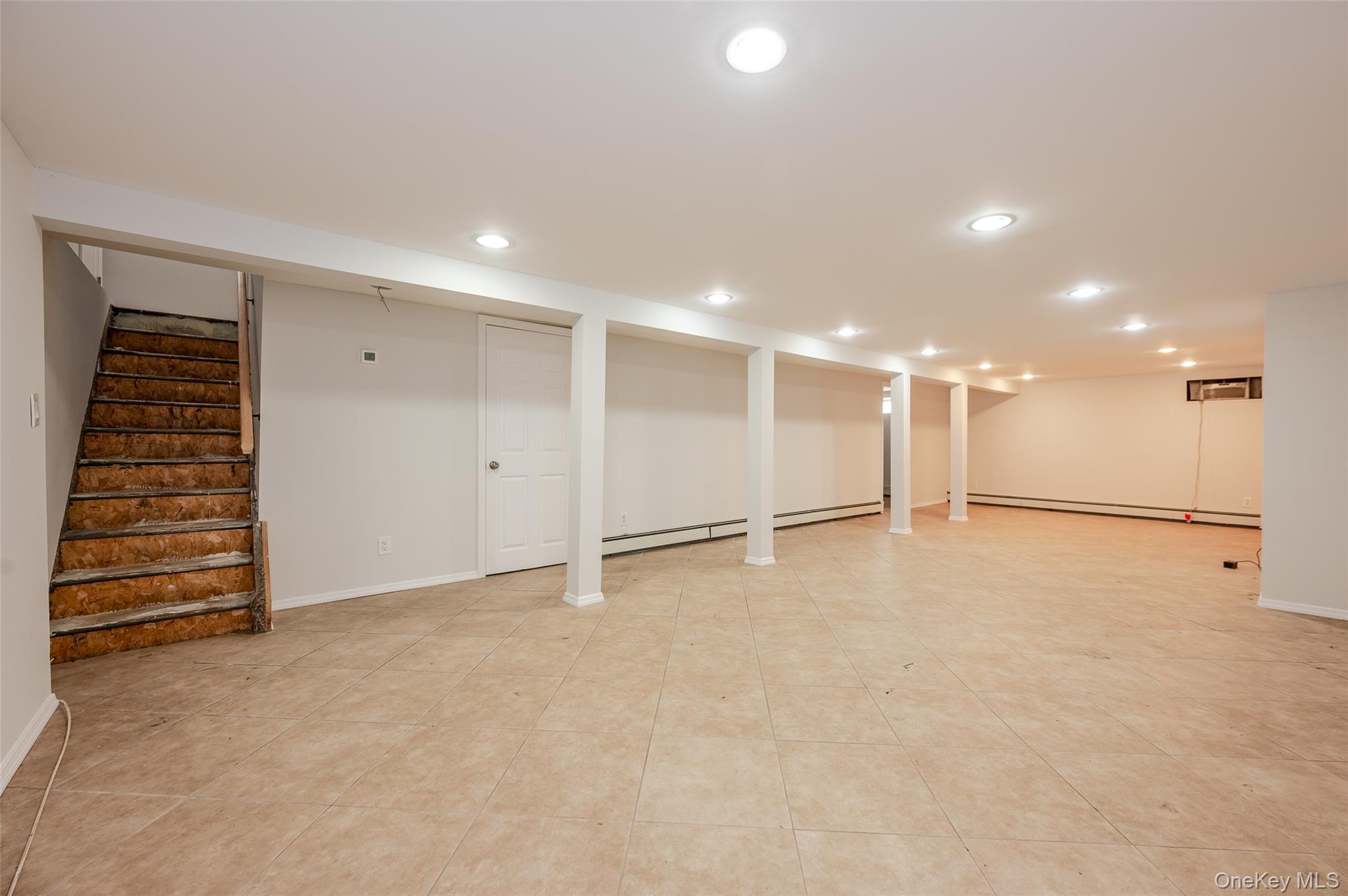 #11 photo, 1139 Waverly Avenue, Farmingville , NY 11738