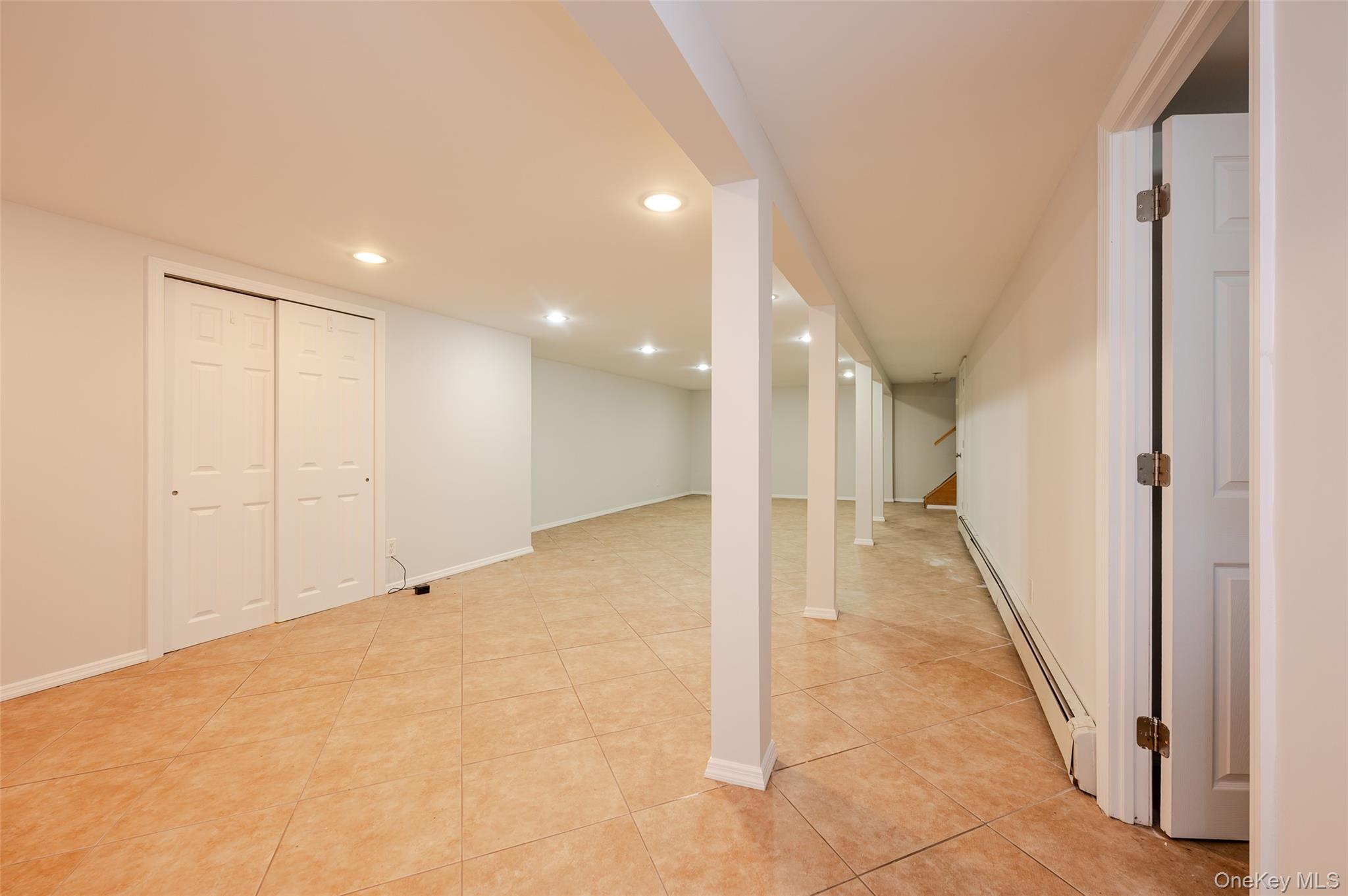 #12 photo, 1139 Waverly Avenue, Farmingville , NY 11738