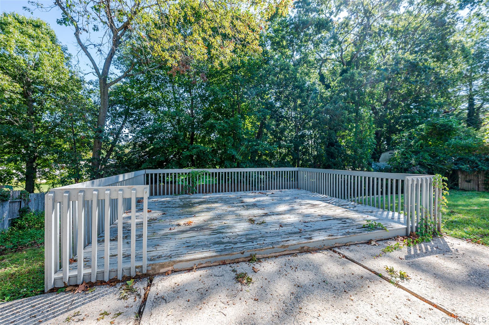 #16 photo, 1139 Waverly Avenue, Farmingville , NY 11738