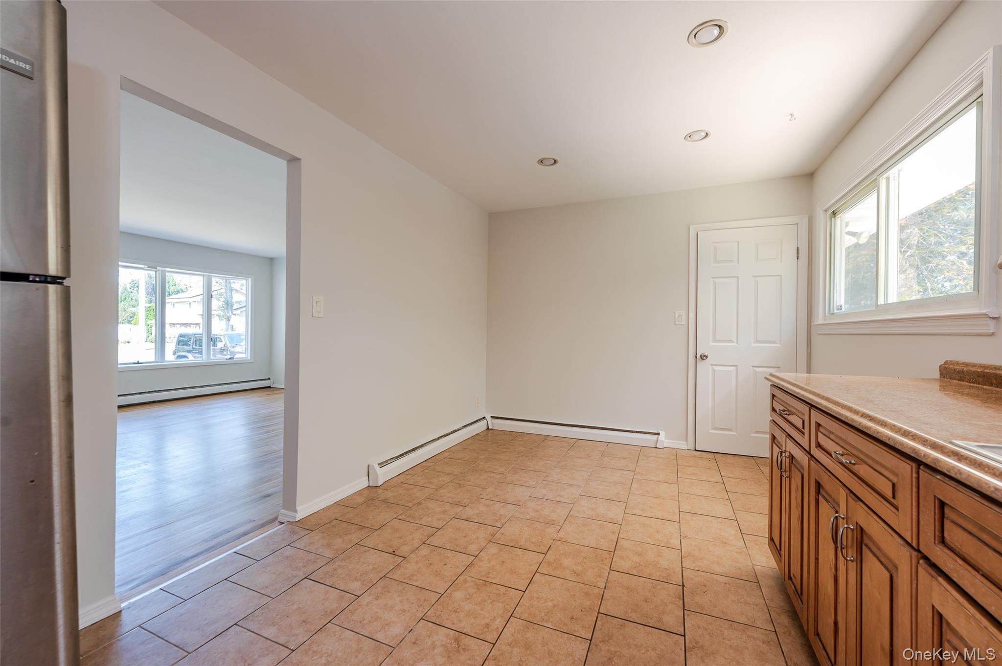 #6 photo, 1139 Waverly Avenue, Farmingville , NY 11738