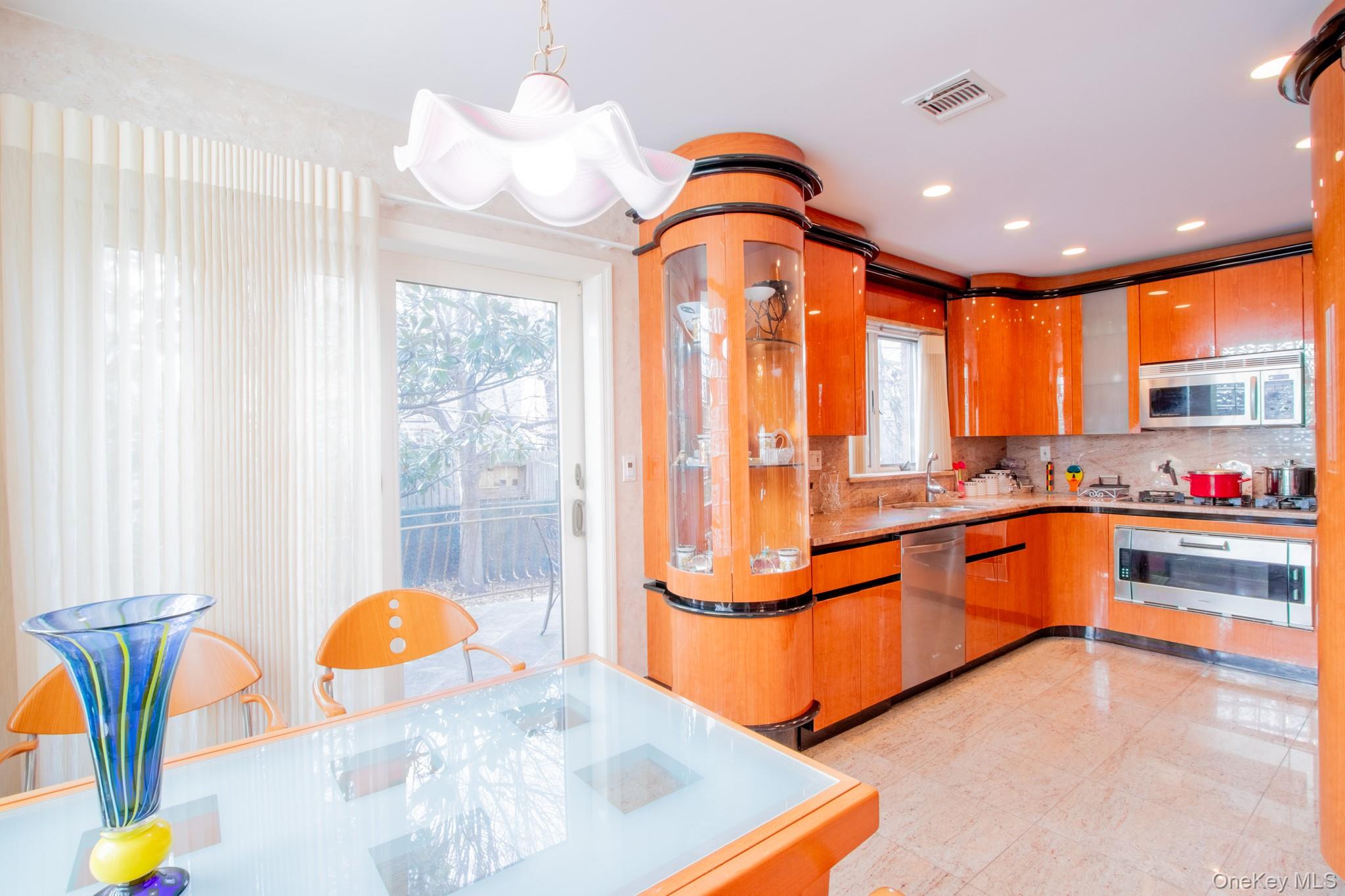 #10 photo, 4270 Ocean Avenue, Brooklyn , NY 11235