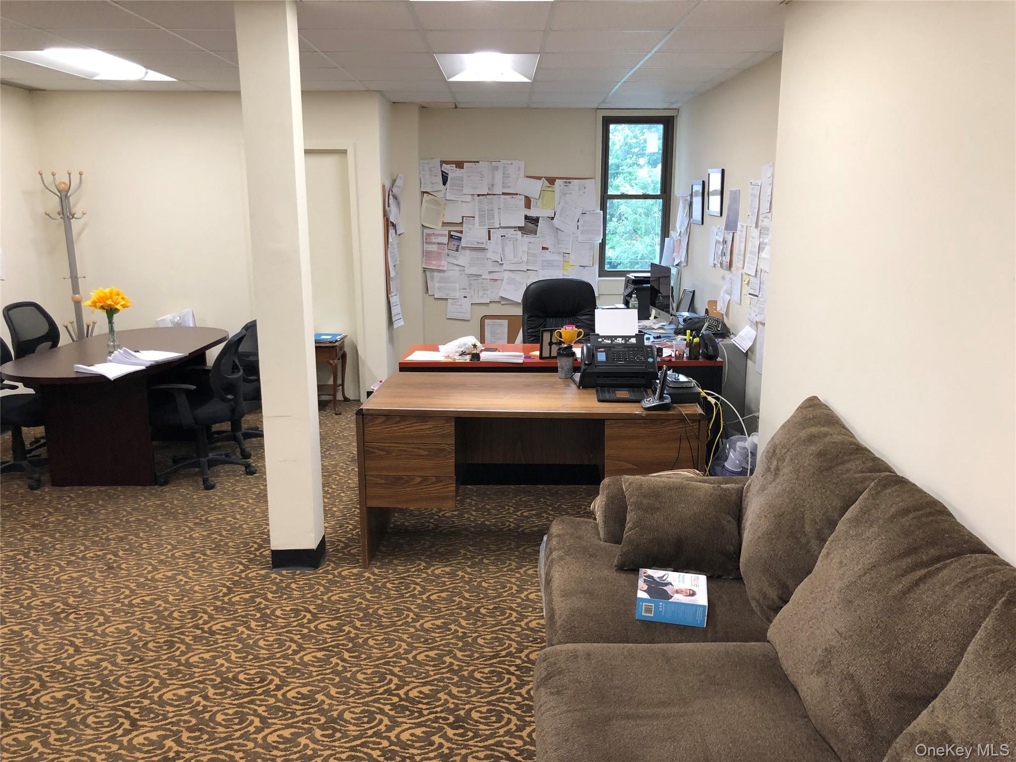 #1 photo, 33 Great Neck Road, Great Neck , NY 11021