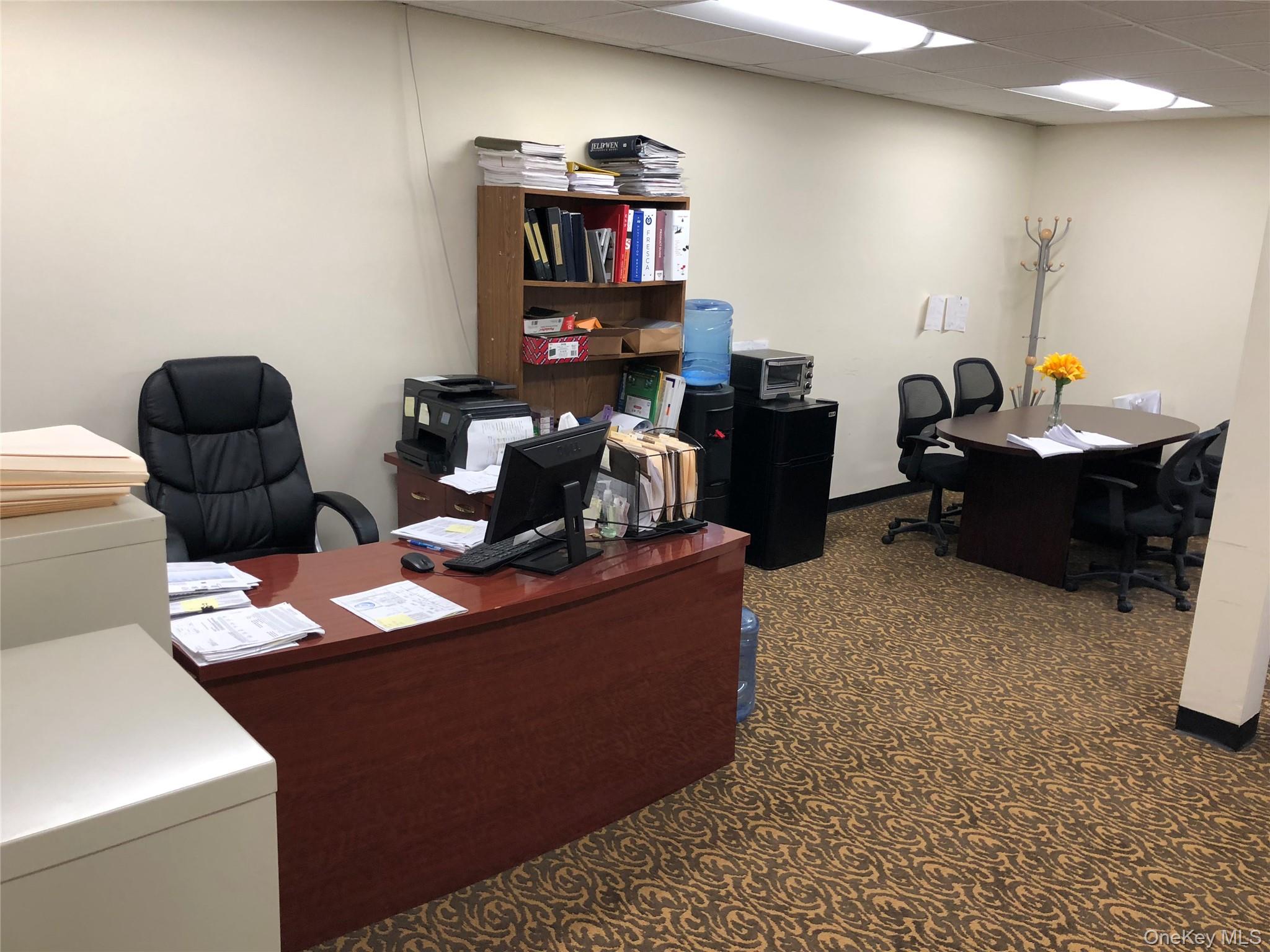 #3 photo, 33 Great Neck Road, Great Neck , NY 11021