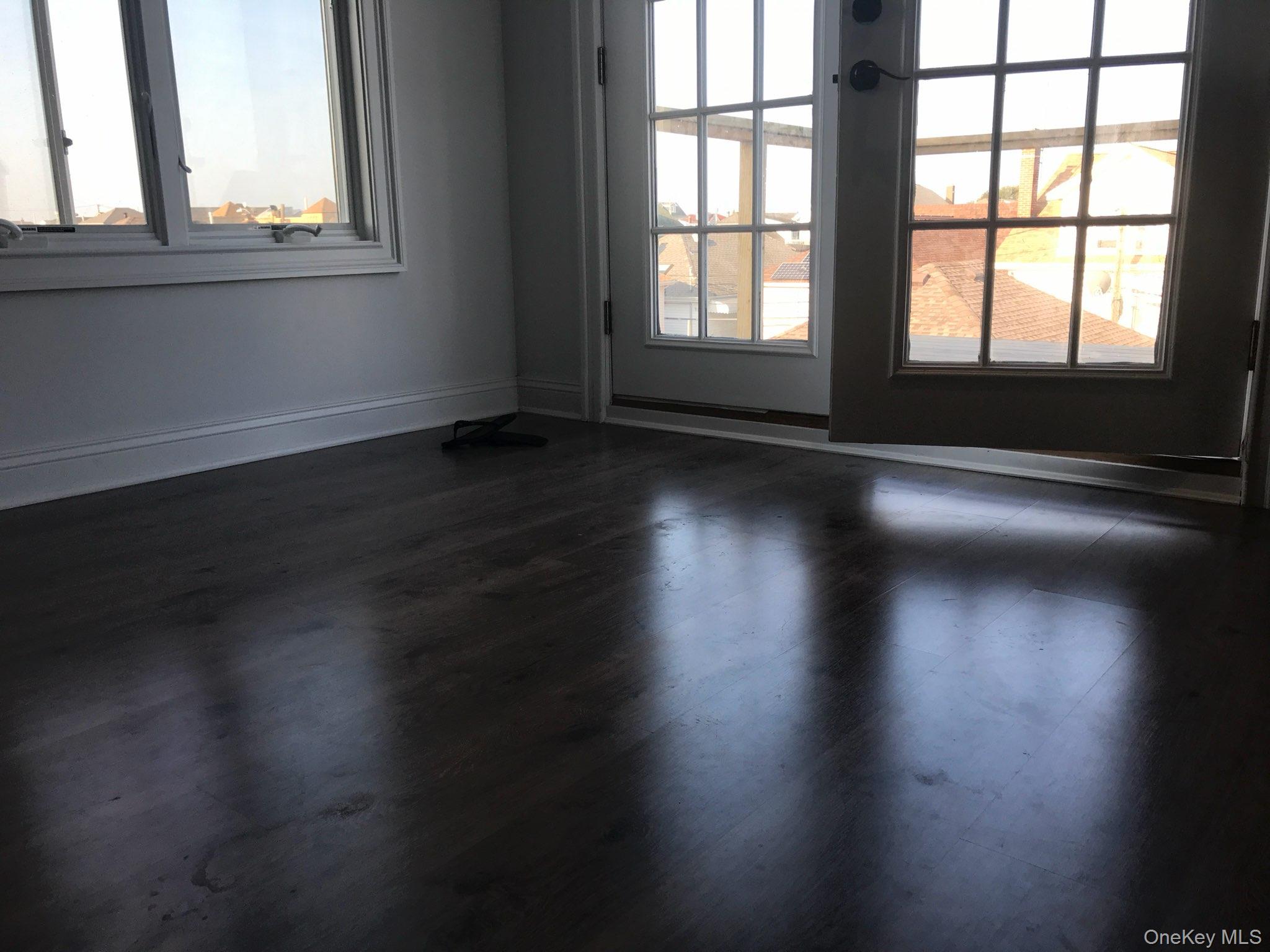 #9 photo, 72 Kentucky Street, Long Beach , NY 11561