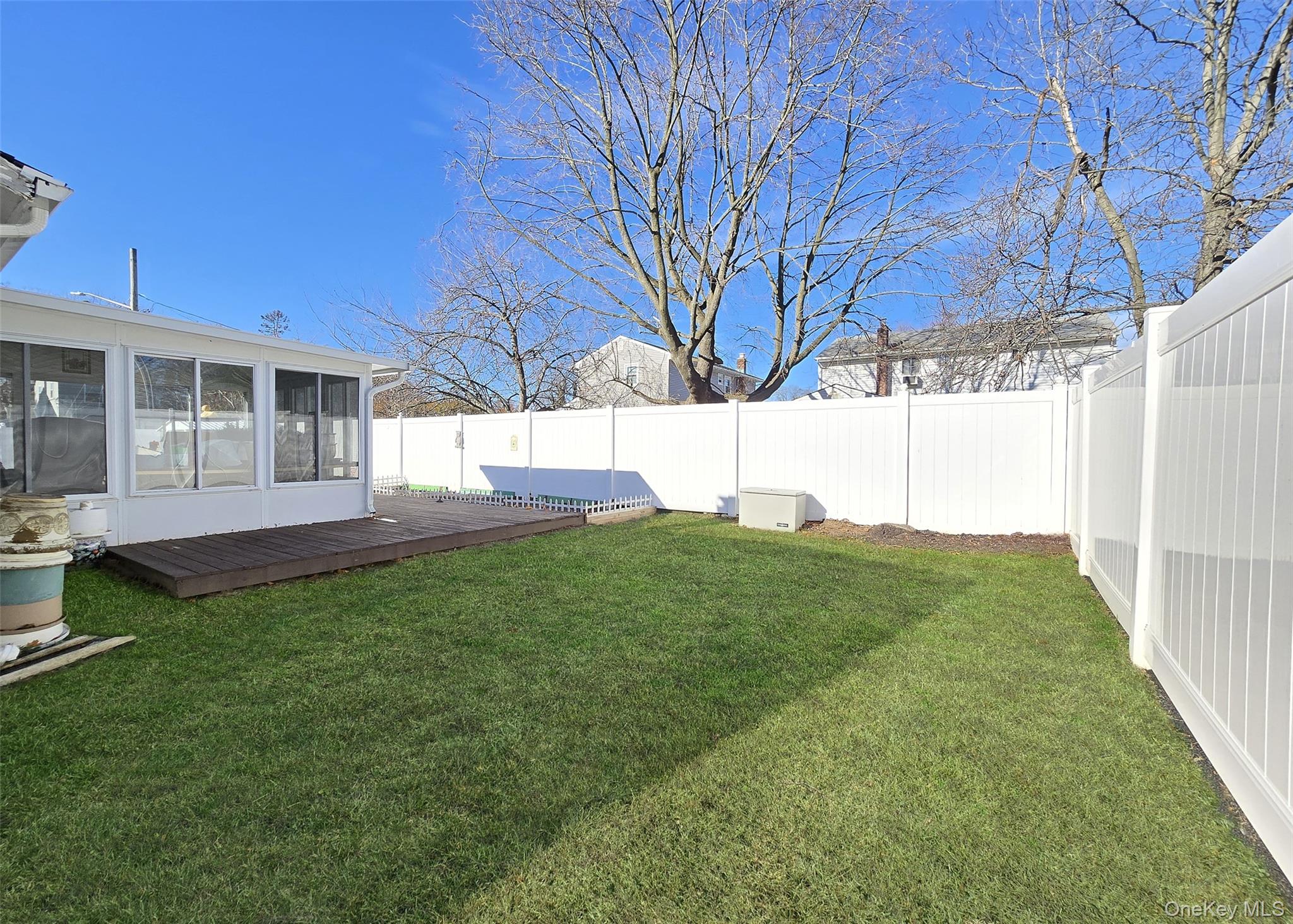 #4 photo, 24 Quail Run, Massapequa , NY 11758