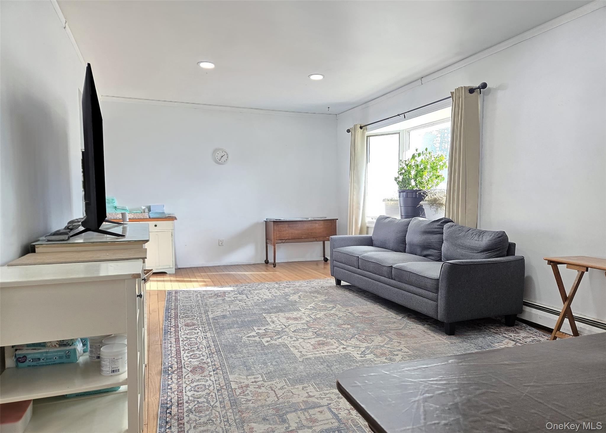 #6 photo, 24 Quail Run, Massapequa , NY 11758