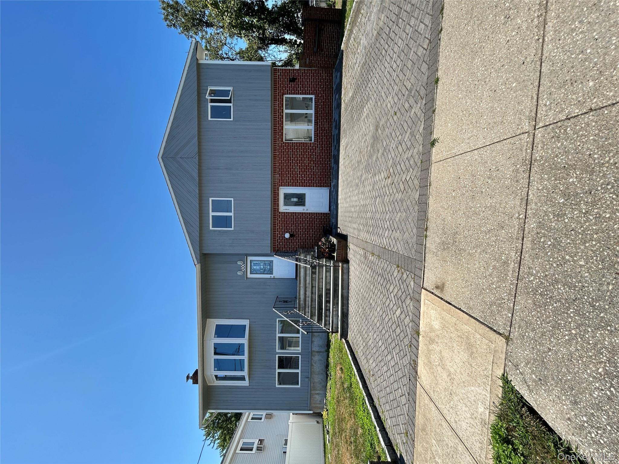 #1 photo, 300 Branch Avenue, Freeport , NY 11520