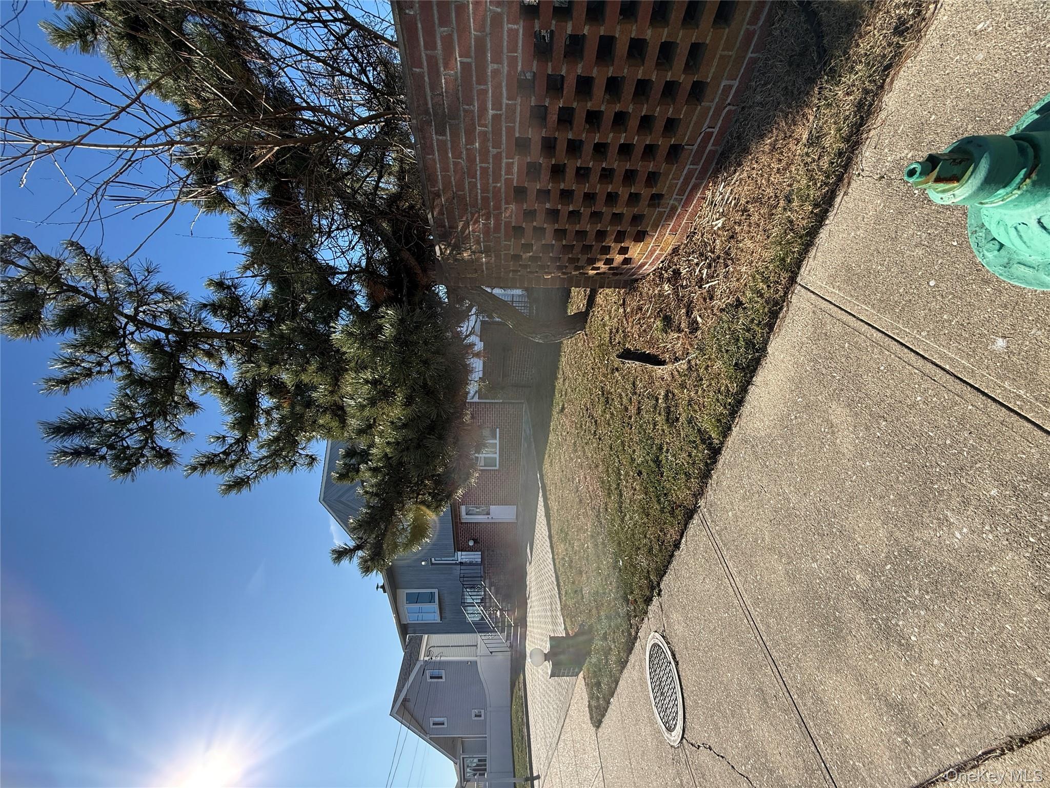 #2 photo, 300 Branch Avenue, Freeport , NY 11520