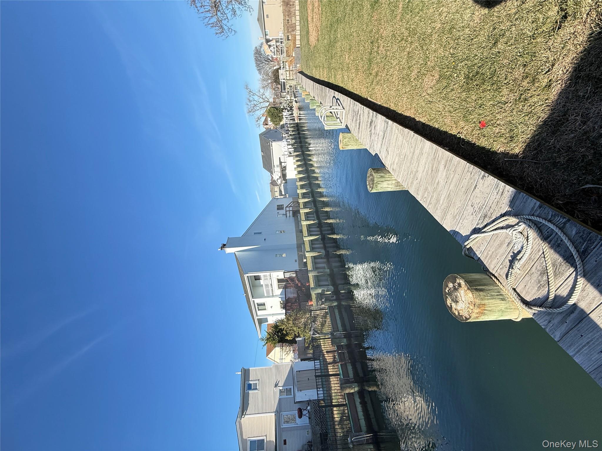 #5 photo, 300 Branch Avenue, Freeport , NY 11520