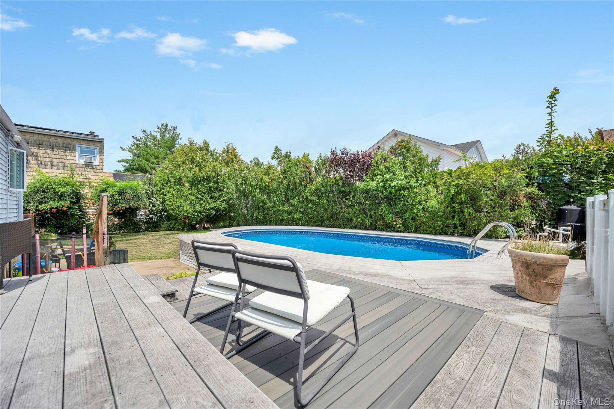 #3 photo, 64 Hodson Avenue, নাসাউ কাউন্টি Lynbrook , NY 11563