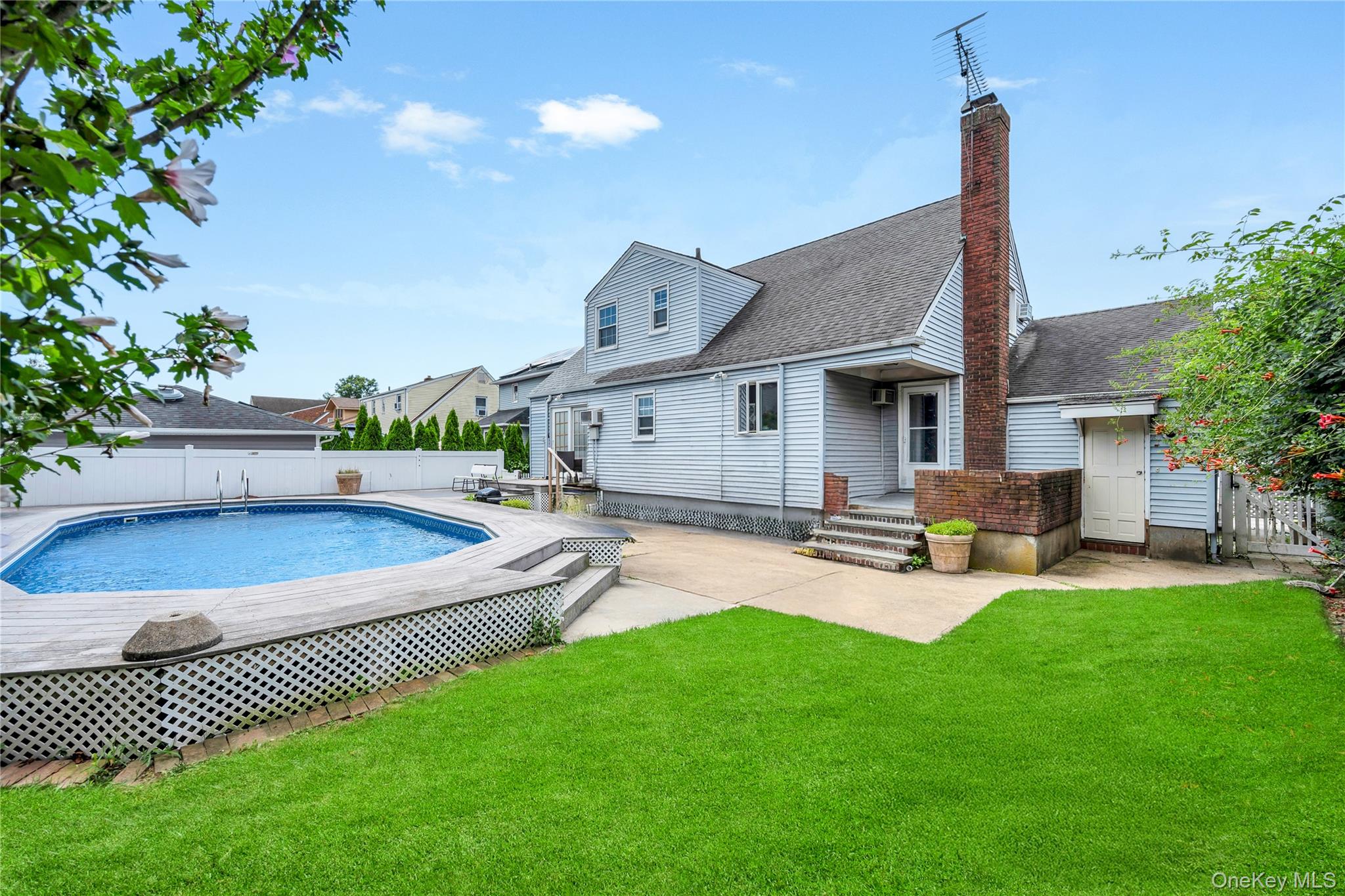 #6 photo, 64 Hodson Avenue, নাসাউ কাউন্টি Lynbrook , NY 11563