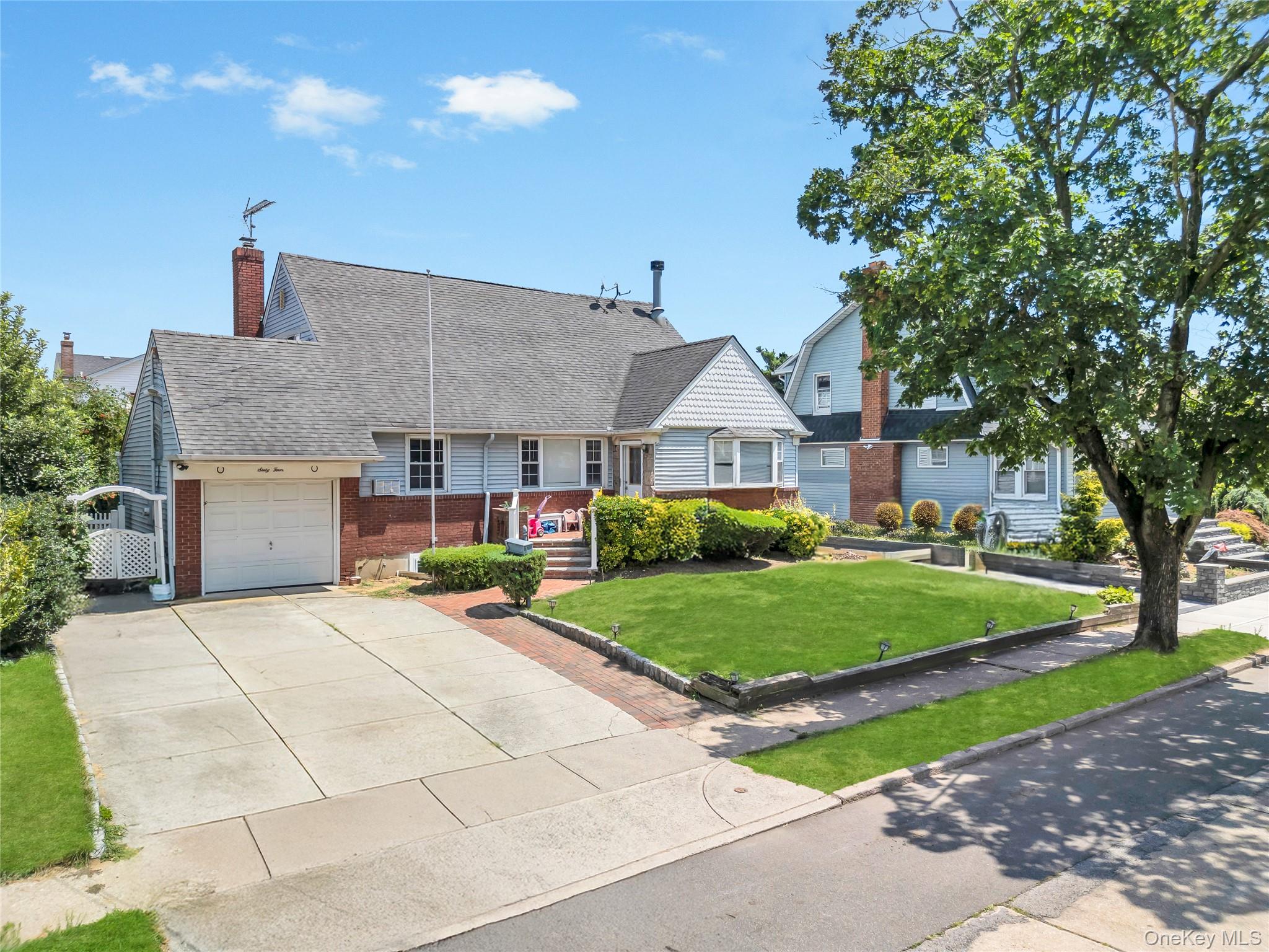 #7 photo, 64 Hodson Avenue, নাসাউ কাউন্টি Lynbrook , NY 11563