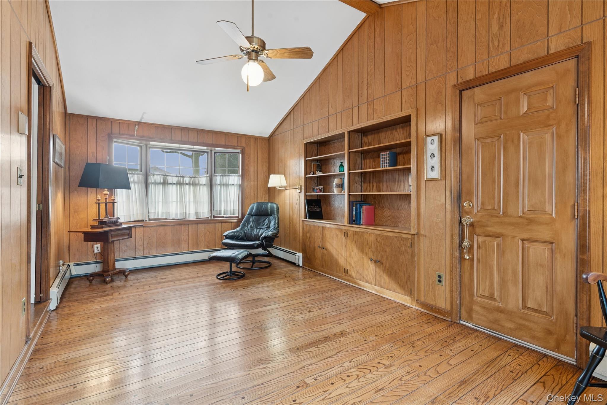 #16 photo, 23 Saint Pauls Place, Garden City , NY 11530