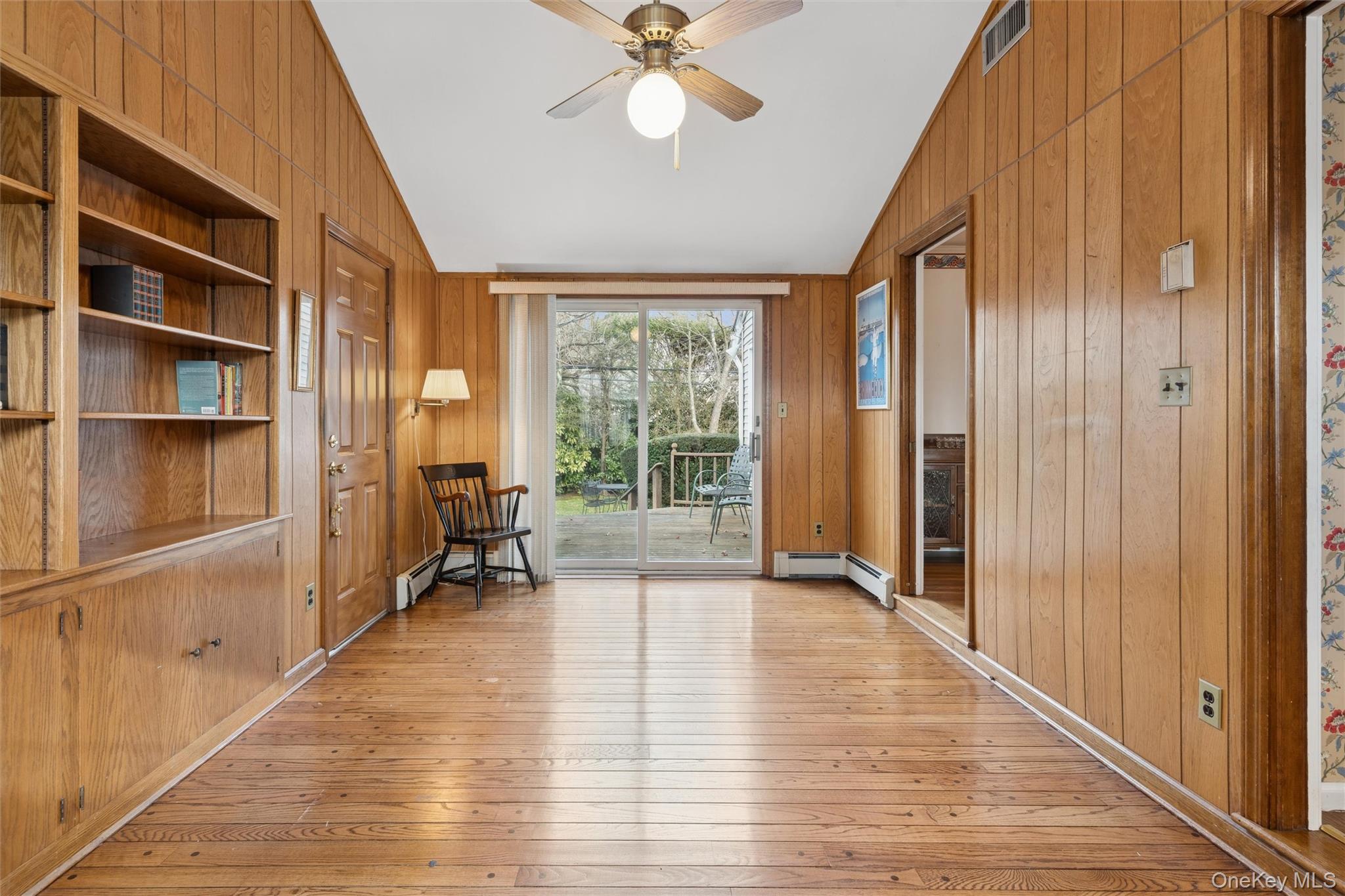 #17 photo, 23 Saint Pauls Place, Garden City , NY 11530