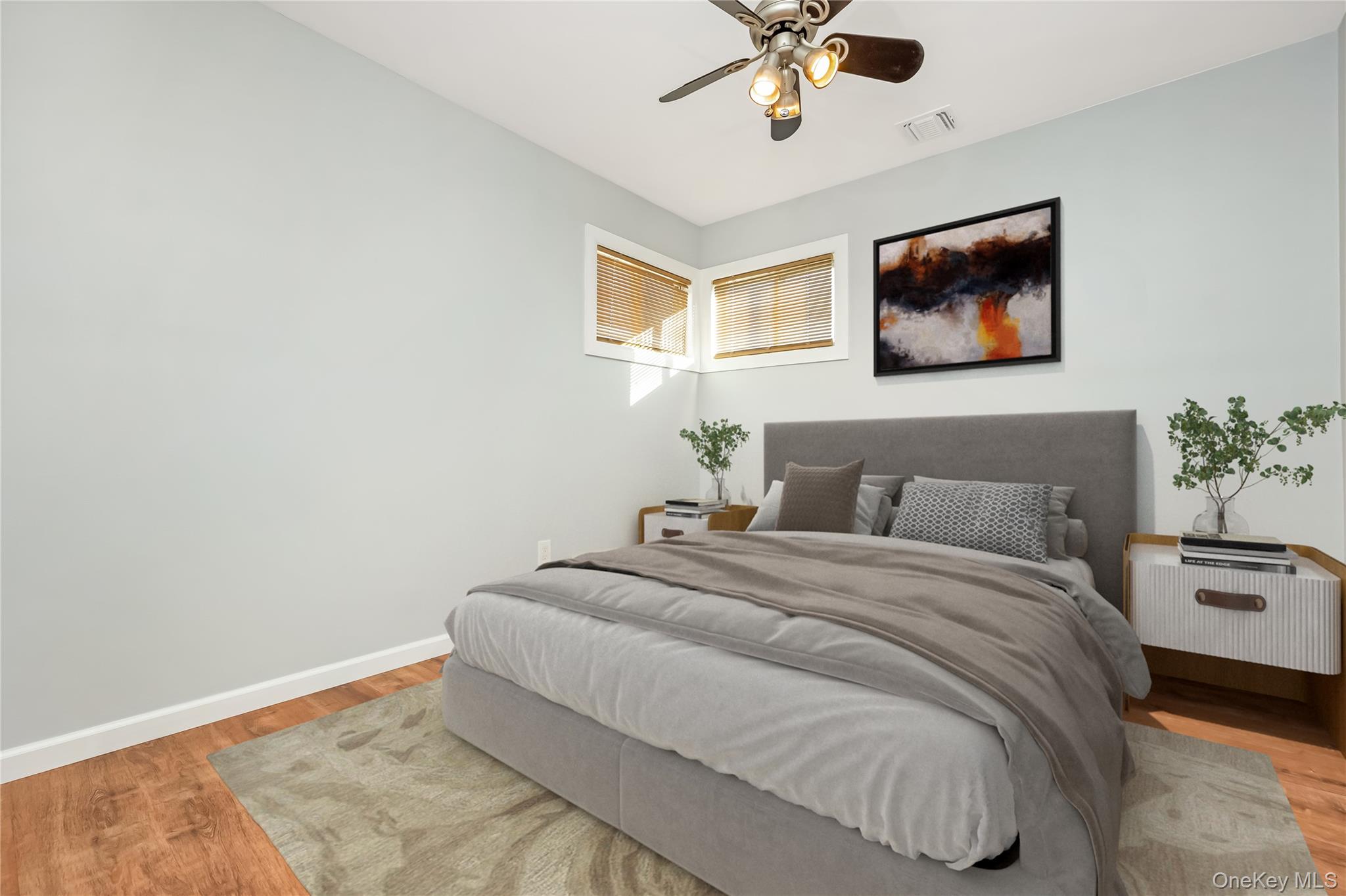 #17 photo, 147 W Hampton Road, Lindenhurst , NY 11757