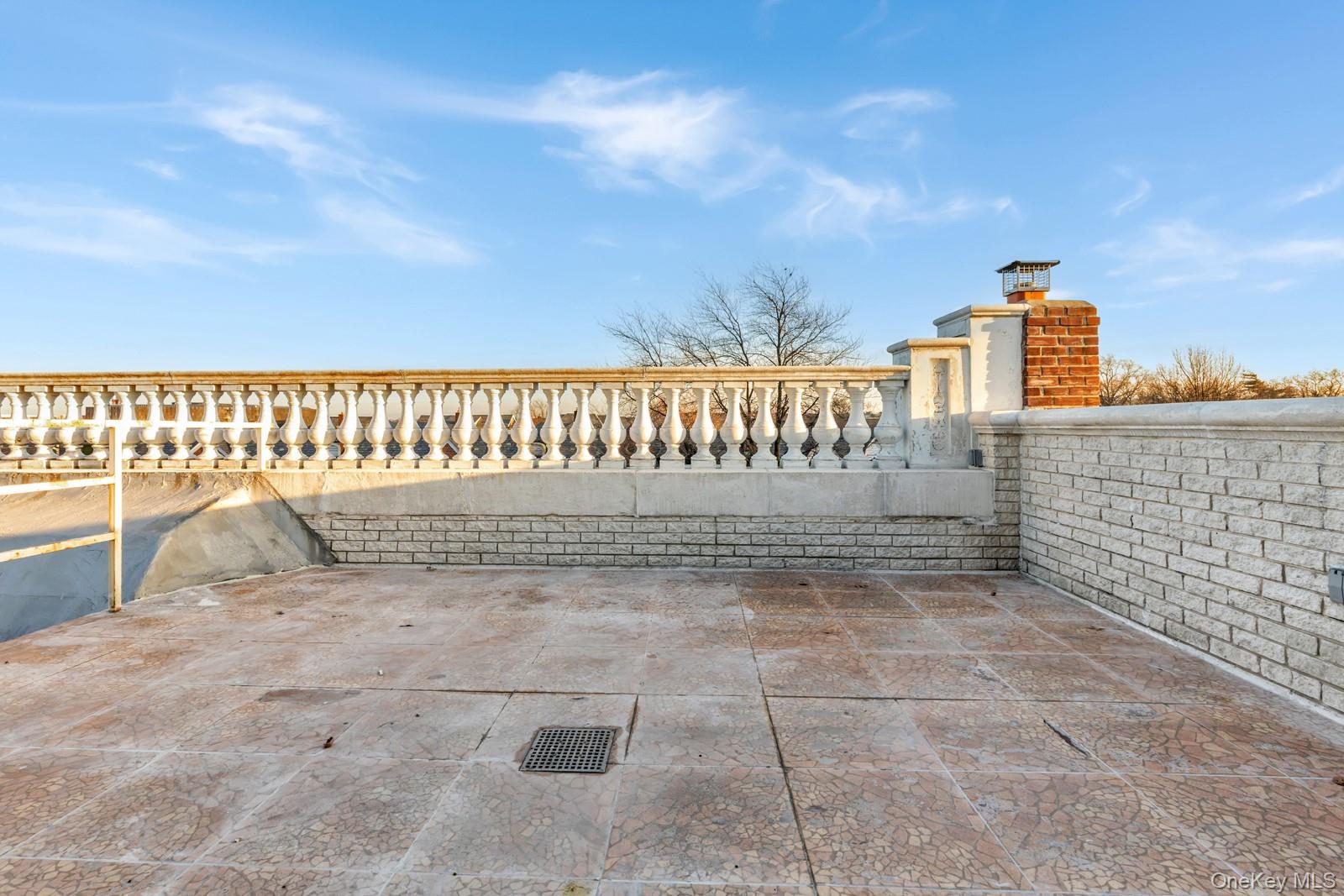 #11 photo, 2044 26th Street, Astoria , NY 11105