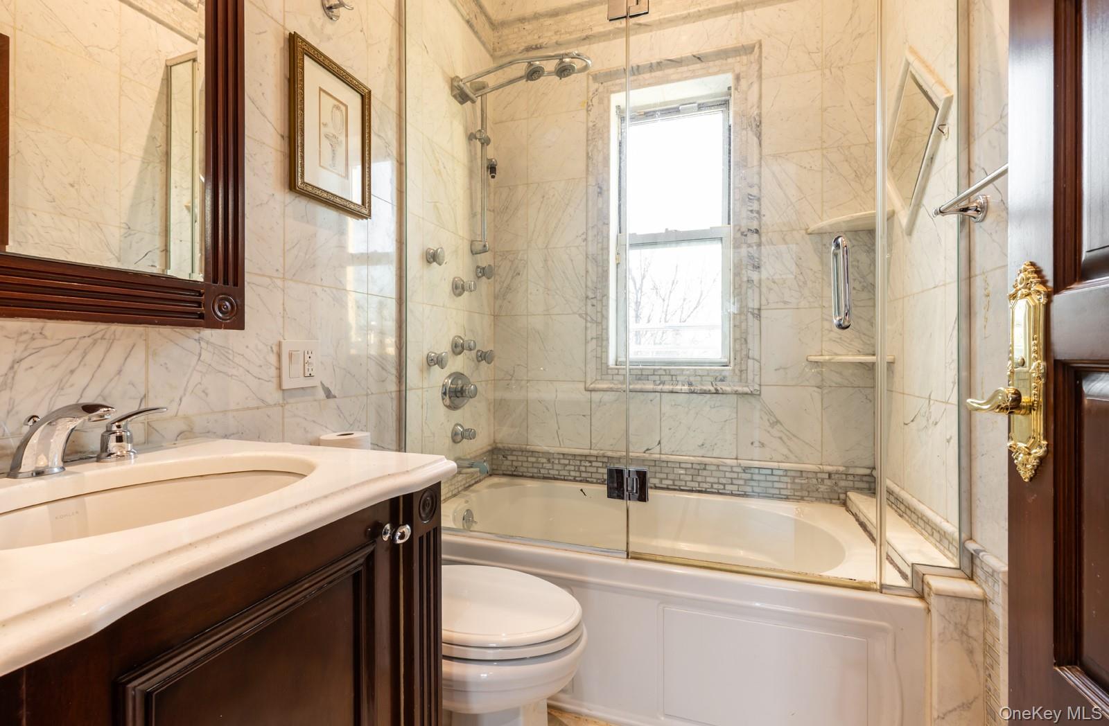 #15 photo, 2042 26th Street, Astoria , NY 11105