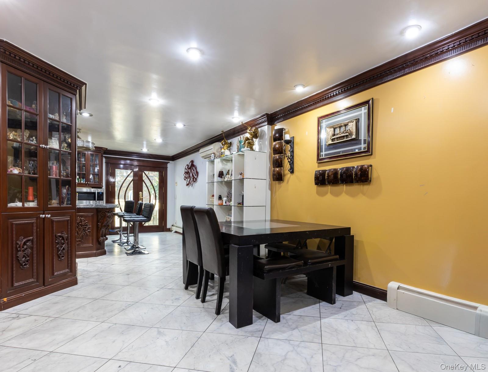 #5 photo, 2042 26th Street, Astoria , NY 11105