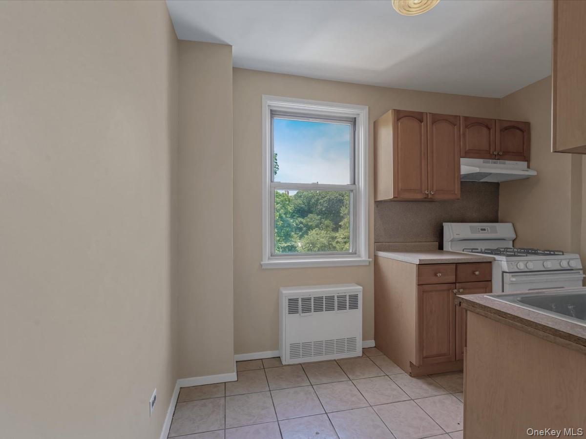 #7 photo, 5500 Fieldston Road, Bronx , NY 10471