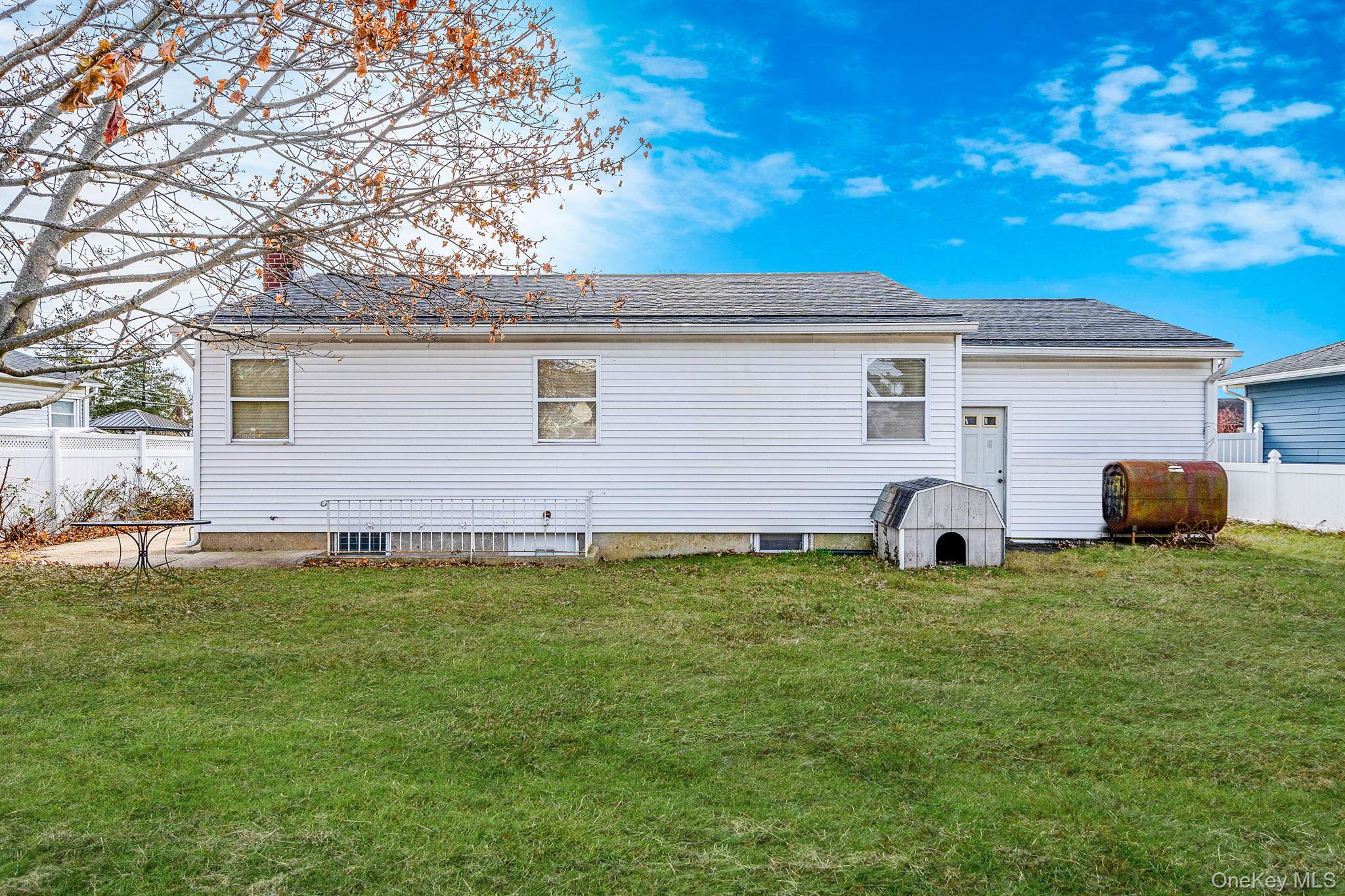 #7 photo, 171 N Oak Street, Massapequa Park , NY 11758