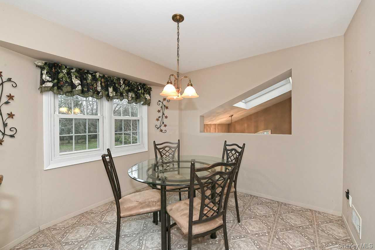 #11 photo, 79 Lakebridge Drive, Kings Park , NY 11754