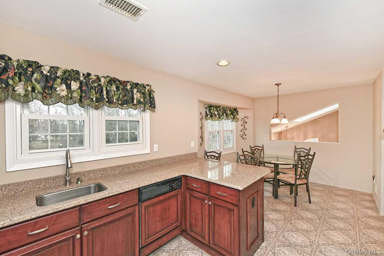 #9 photo, 79 Lakebridge Drive, Kings Park , NY 11754