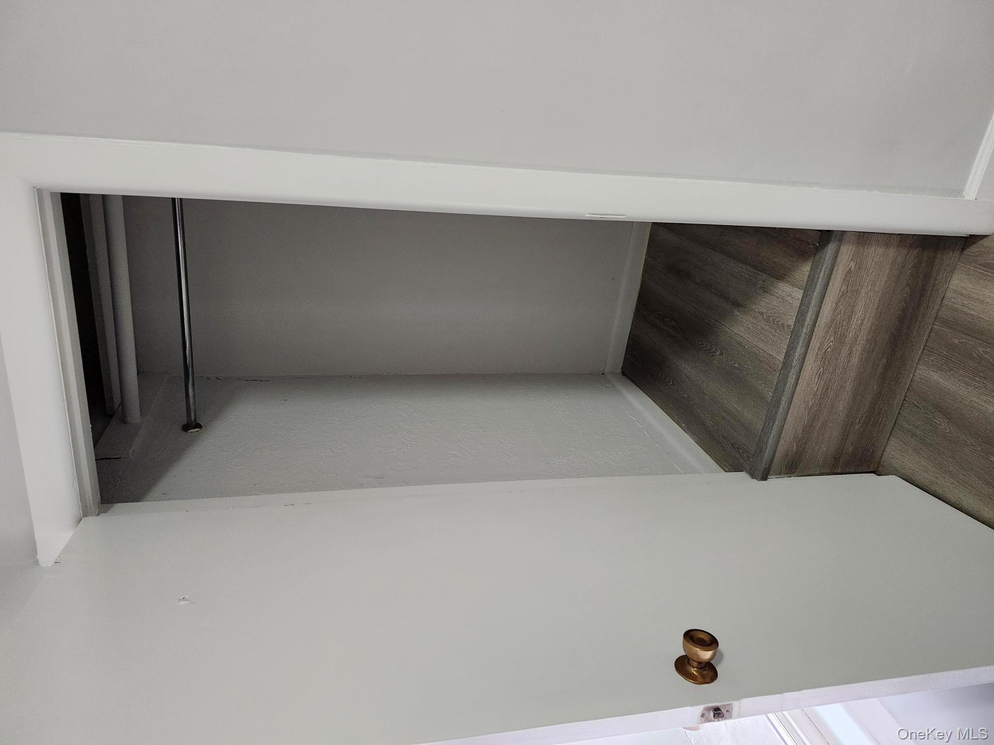 #14 photo, 68-46 Alderton Street, Rego Park , NY 11374