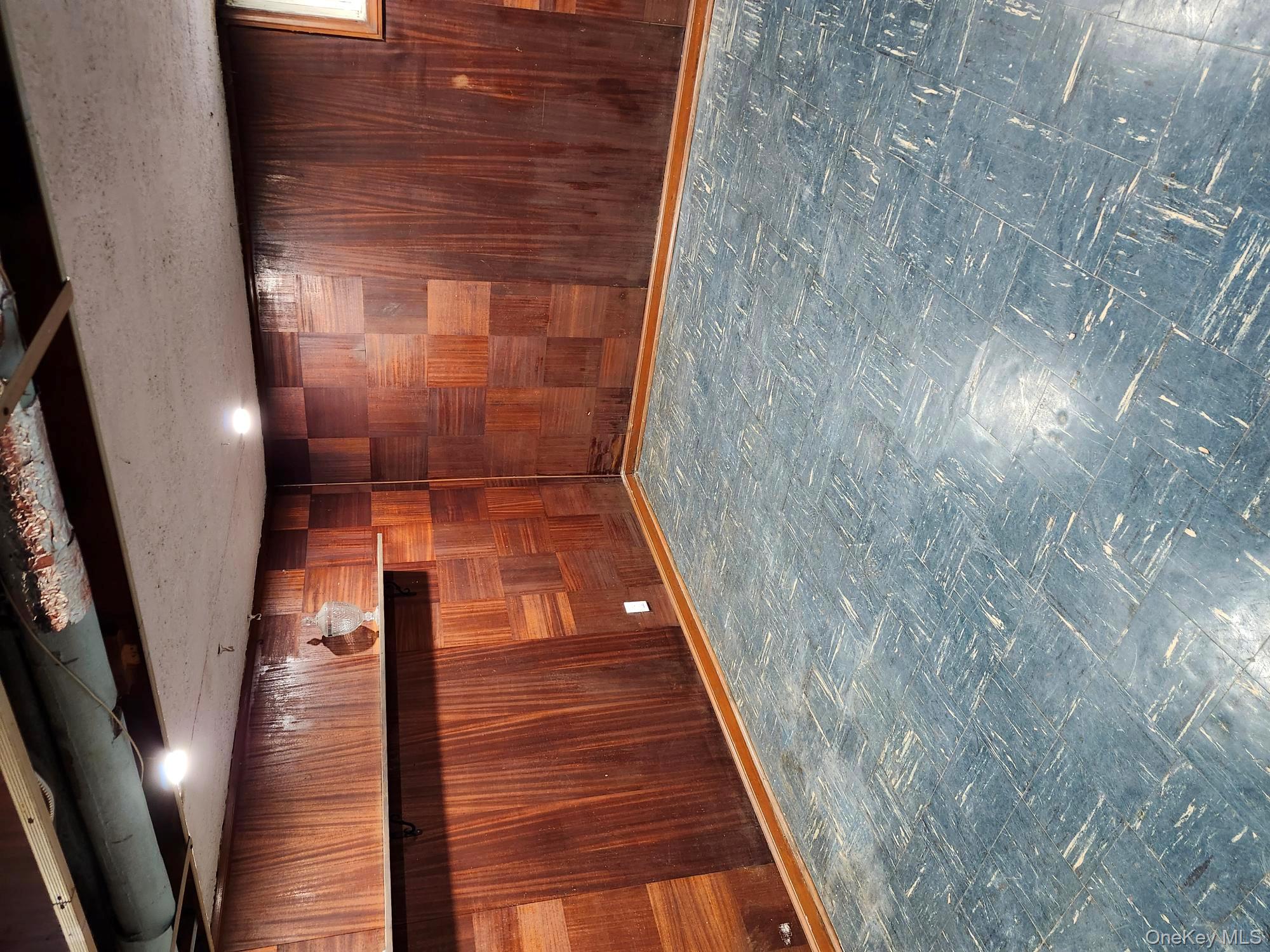 #15 photo, 68-46 Alderton Street, Rego Park , NY 11374