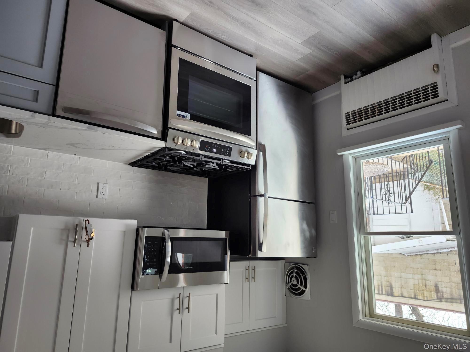 #2 photo, 68-46 Alderton Street, Rego Park , NY 11374