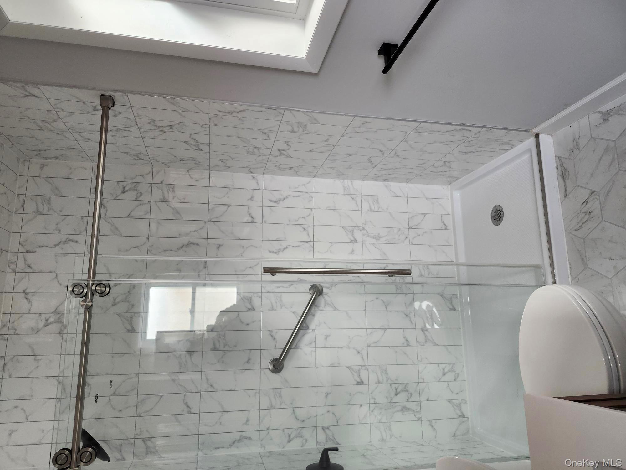 #5 photo, 68-46 Alderton Street, Rego Park , NY 11374