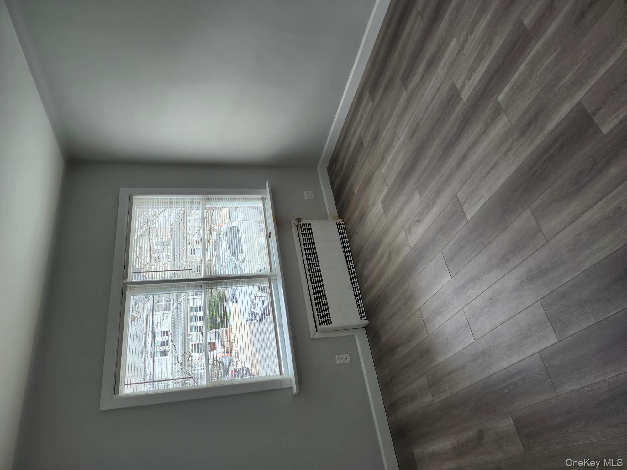 #9 photo, 68-46 Alderton Street, Rego Park , NY 11374