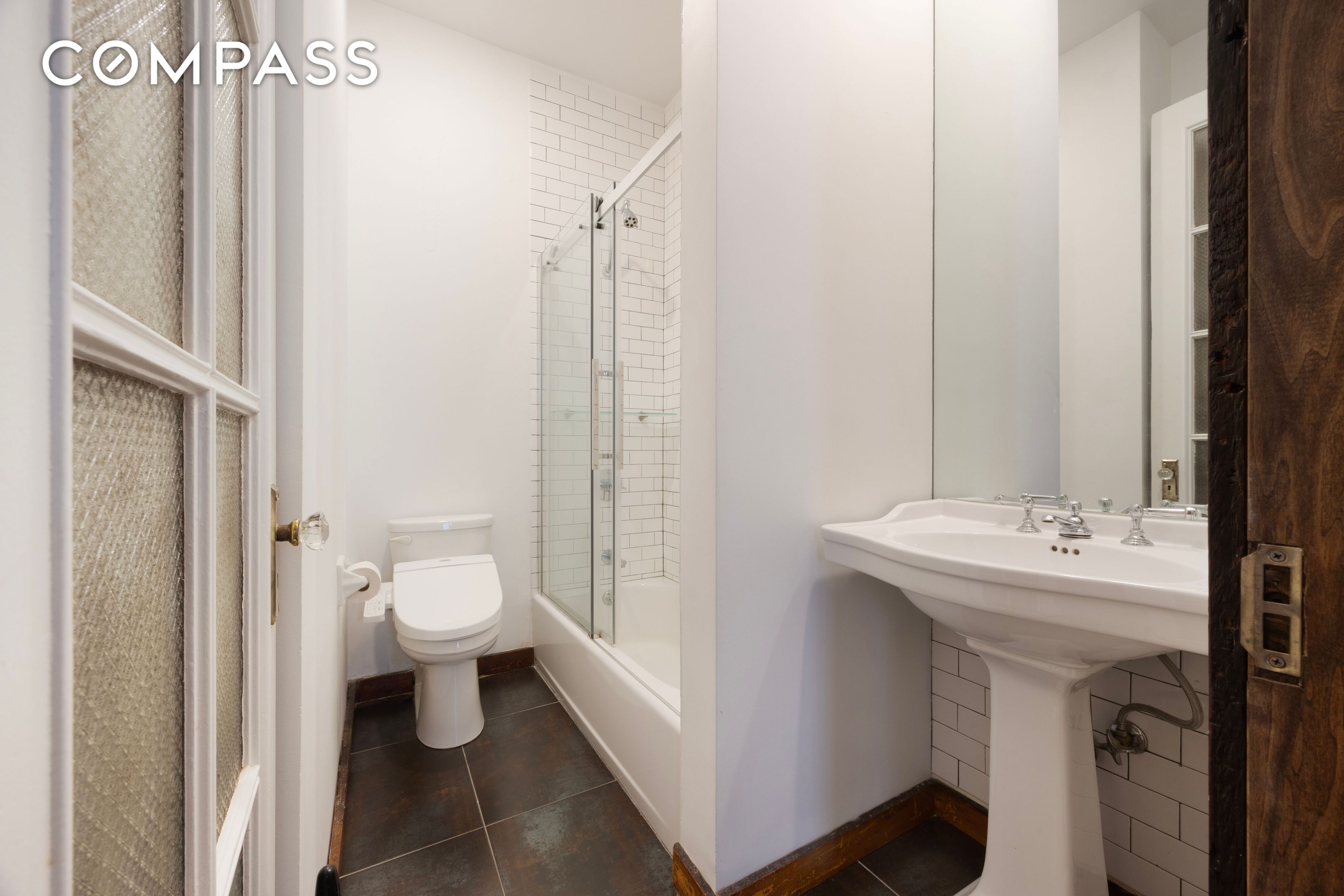 #8 photo, New York City, East Village , NY 10003