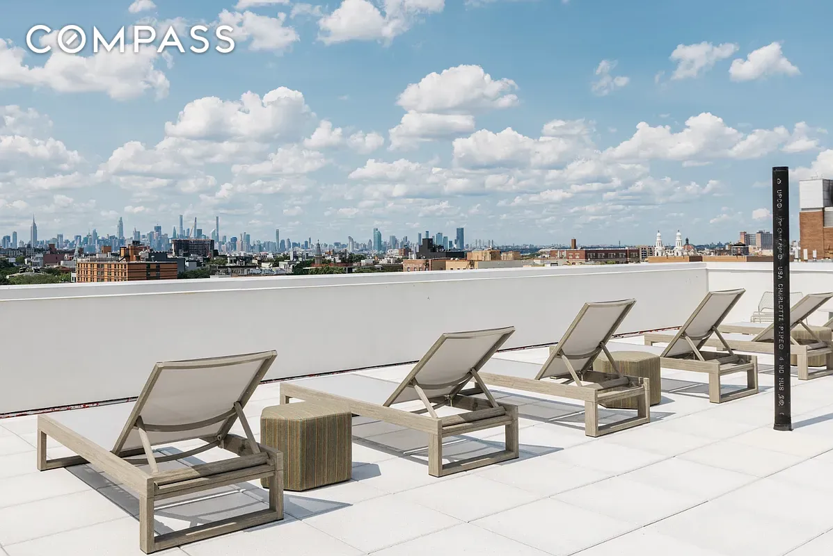 #10 photo, Brooklyn, Bushwick , NY 11221