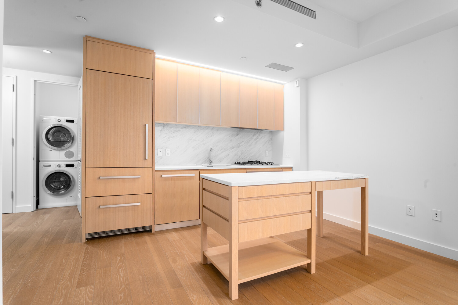 #1 photo, New York City, Hell's Kitchen , NY 10036