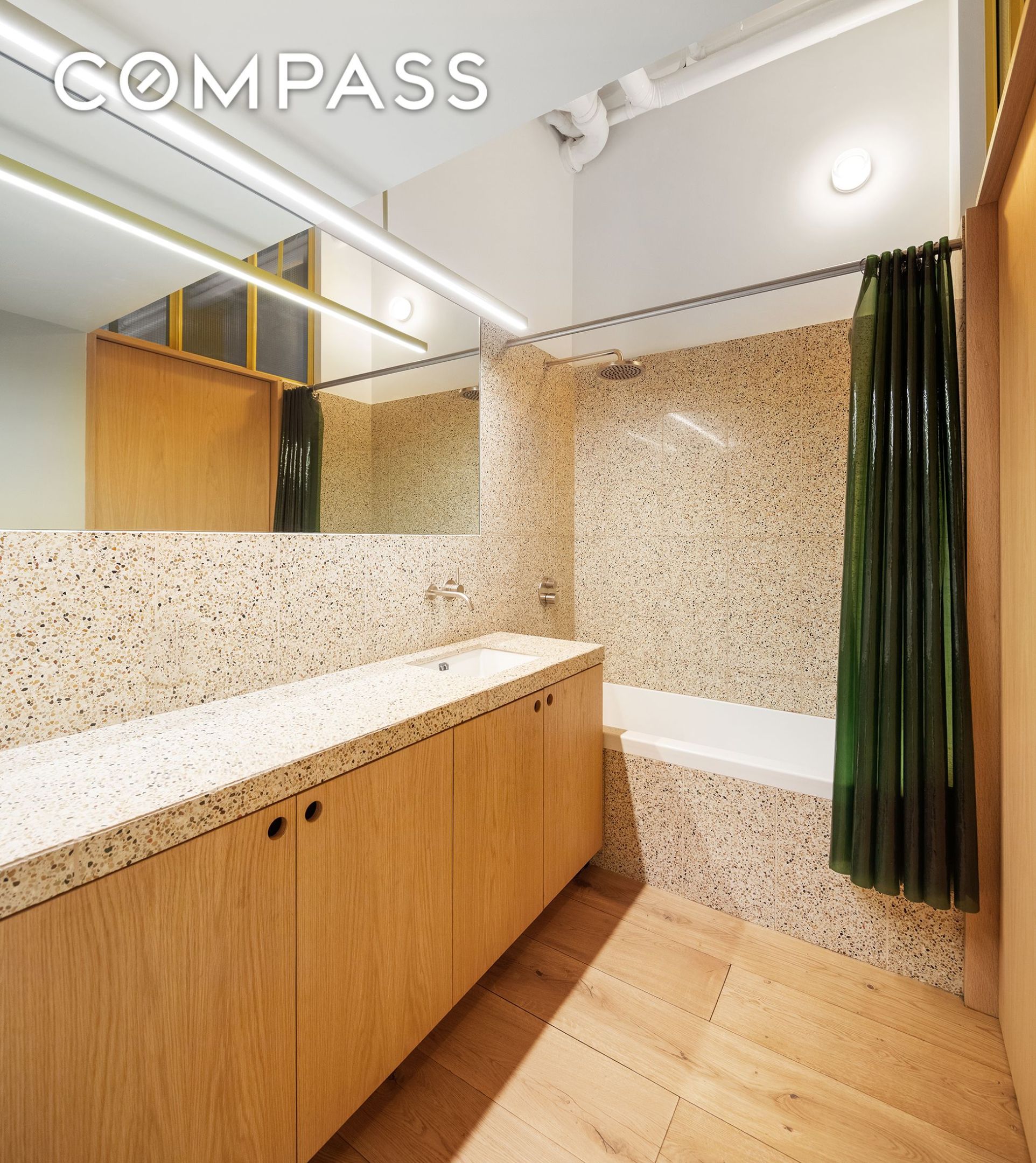 #14 photo, 140 Sullivan Street, SoHo , NY 10012