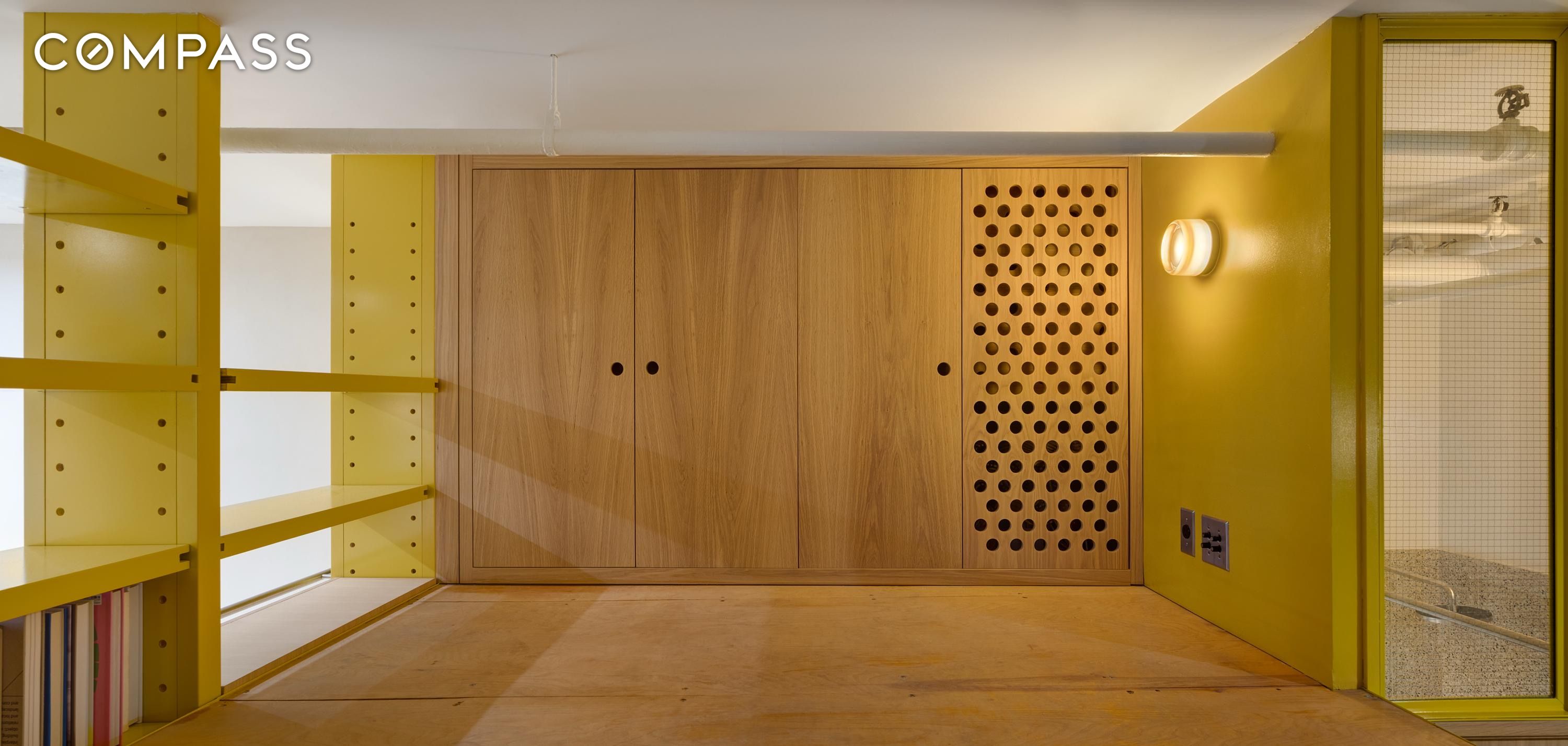 #15 photo, 140 Sullivan Street, SoHo , NY 10012