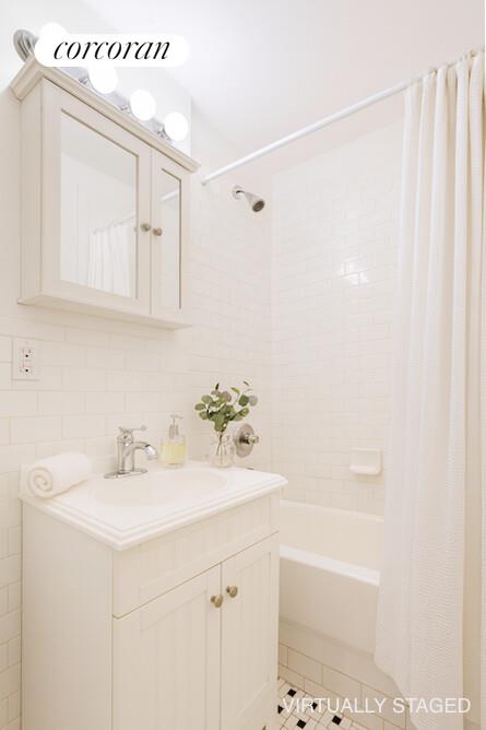 #6 photo, 246 E 90TH Street, Yorkville , NY 10128