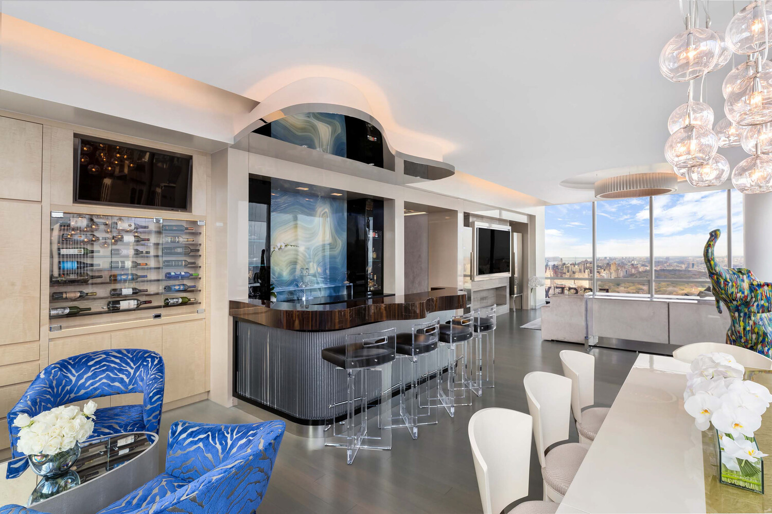 #7 photo, 157 W 57TH Street, मैनहटन Central Park South , NY 10019