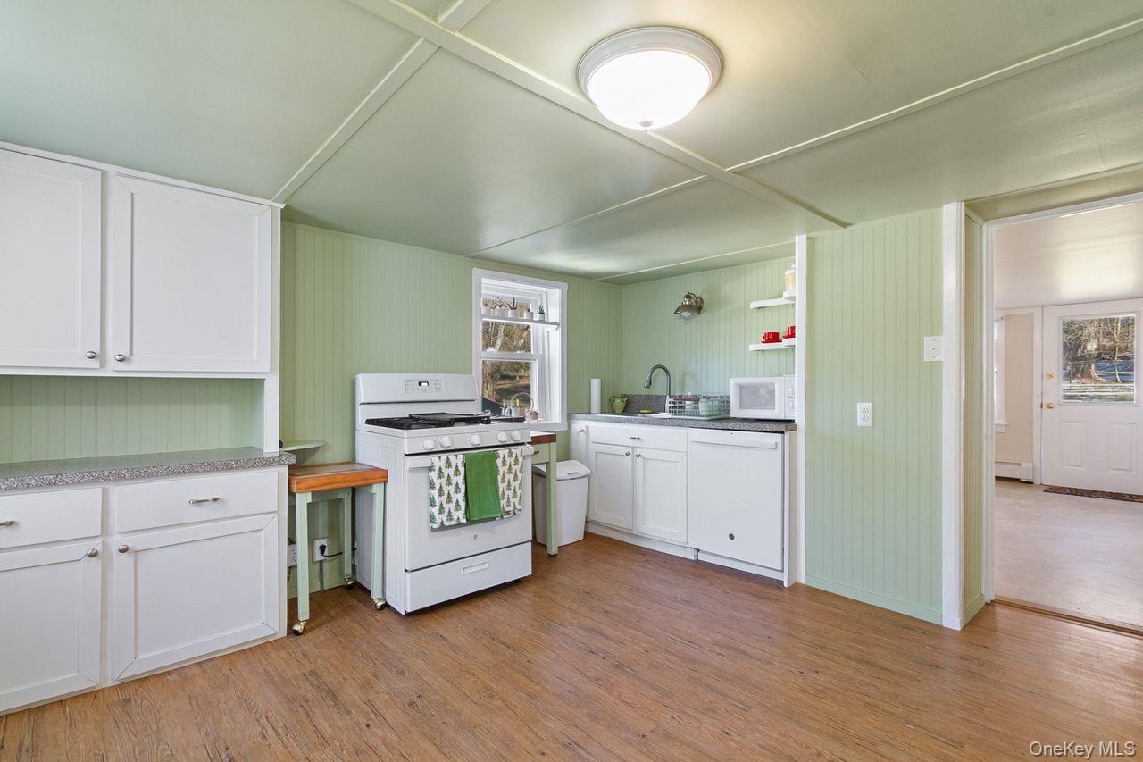 #13 photo, 20 Abbeyfield Lane, Brewster , NY 10509