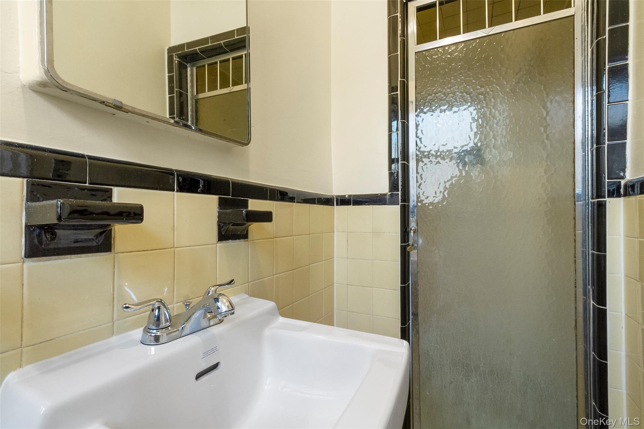 #19 photo, 5 Rockledge Road, Hartsdale , NY 10530